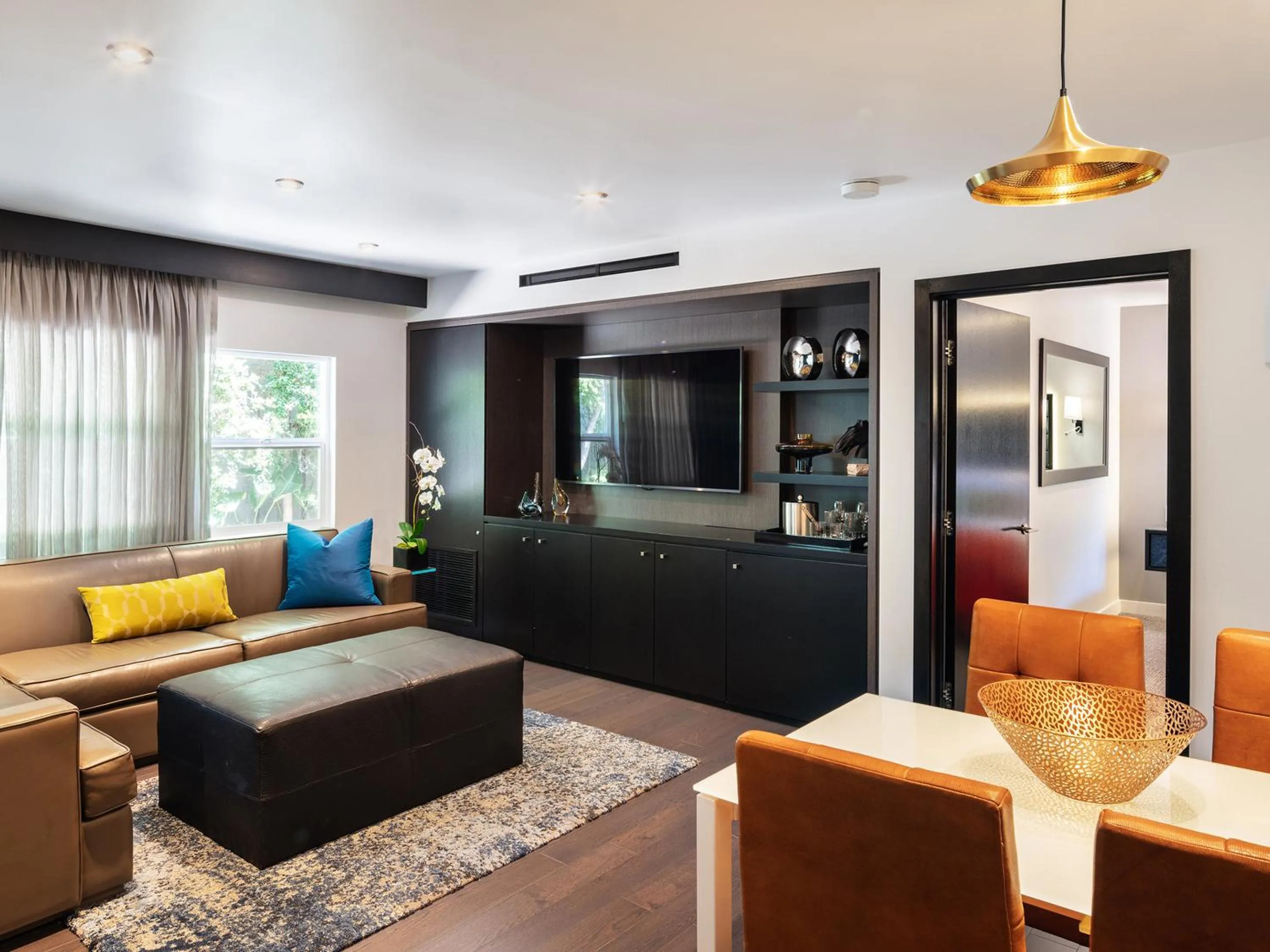 Sunset Marquis Hotel