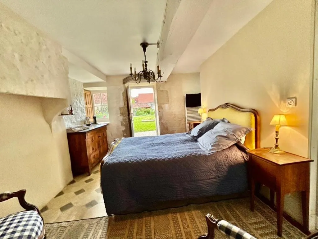 Bed in La Buffonnerie