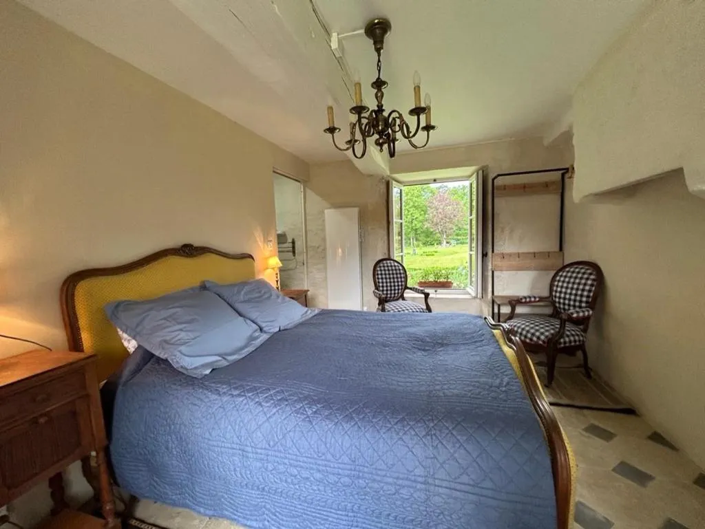 Bed in La Buffonnerie