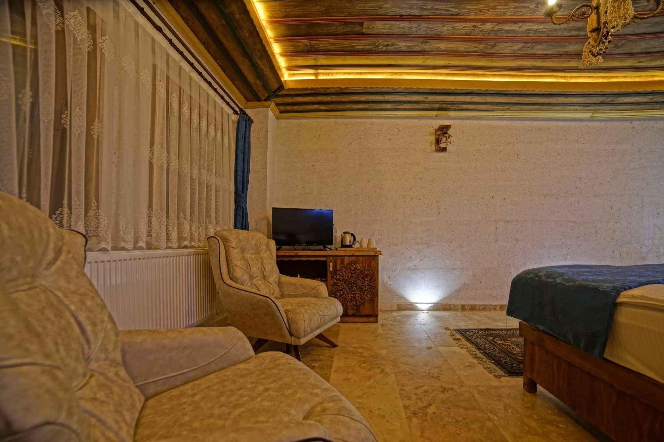 TV and multimedia in Termessos Hotel