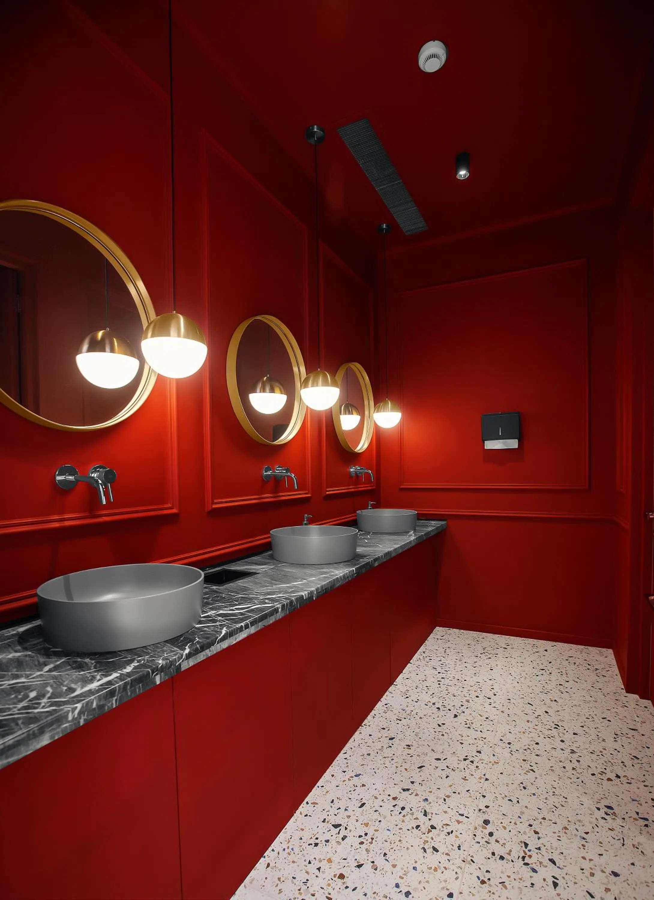 Public Bath in Heritage Hotel and Suites