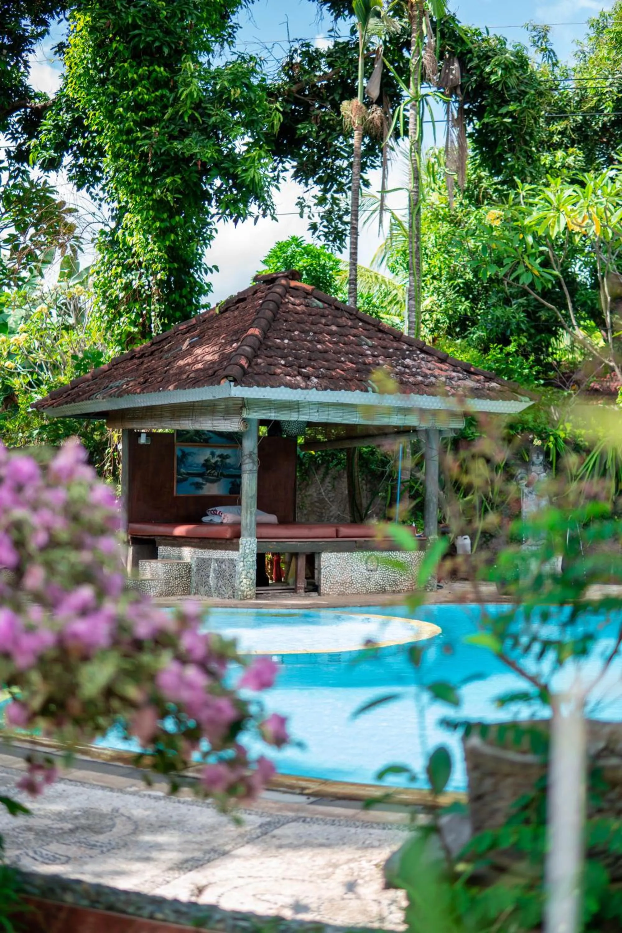 Garden view in Deutsches-Eck Rikesti
