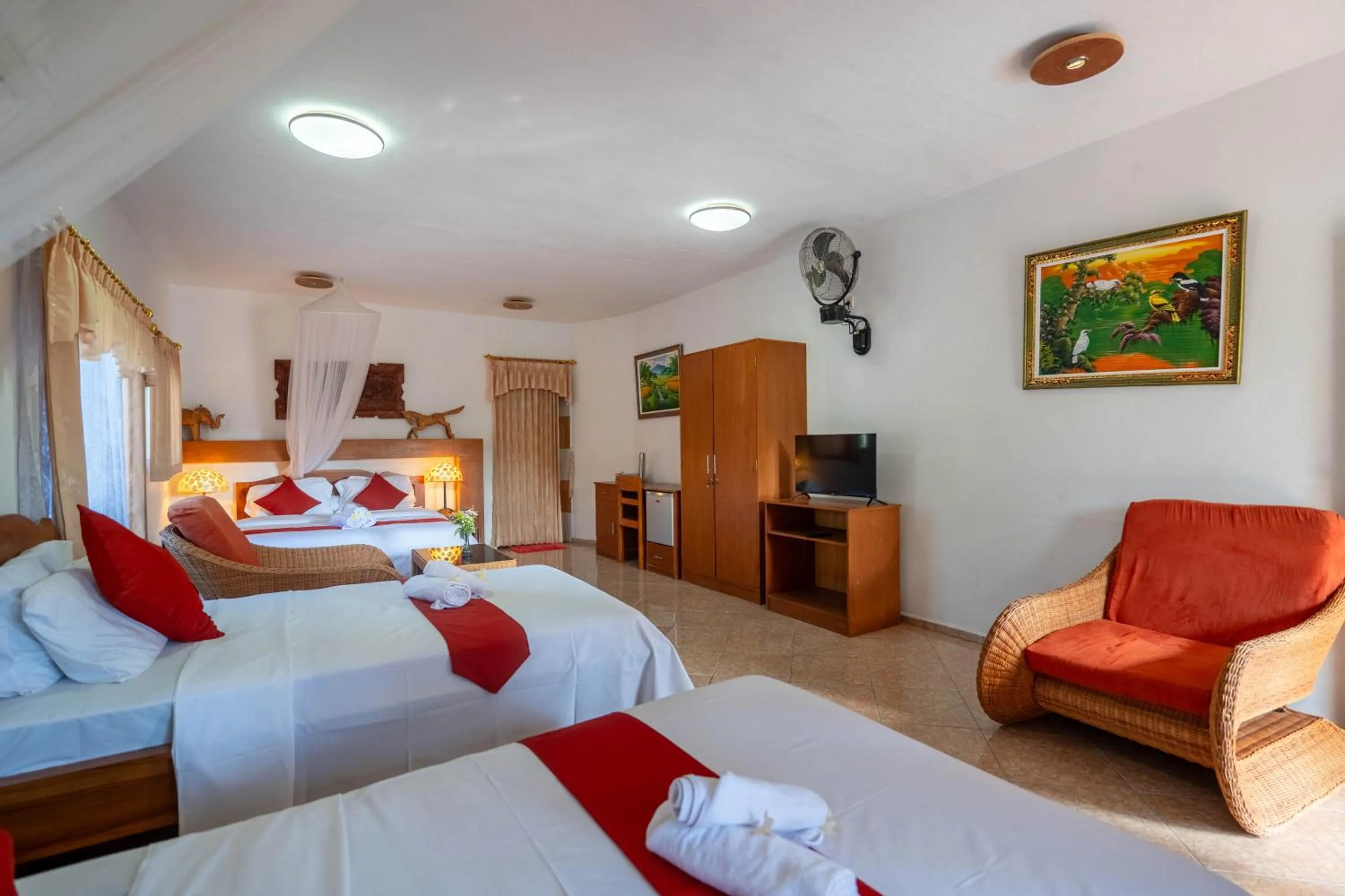 Bedroom, Bed in Deutsches-Eck Rikesti