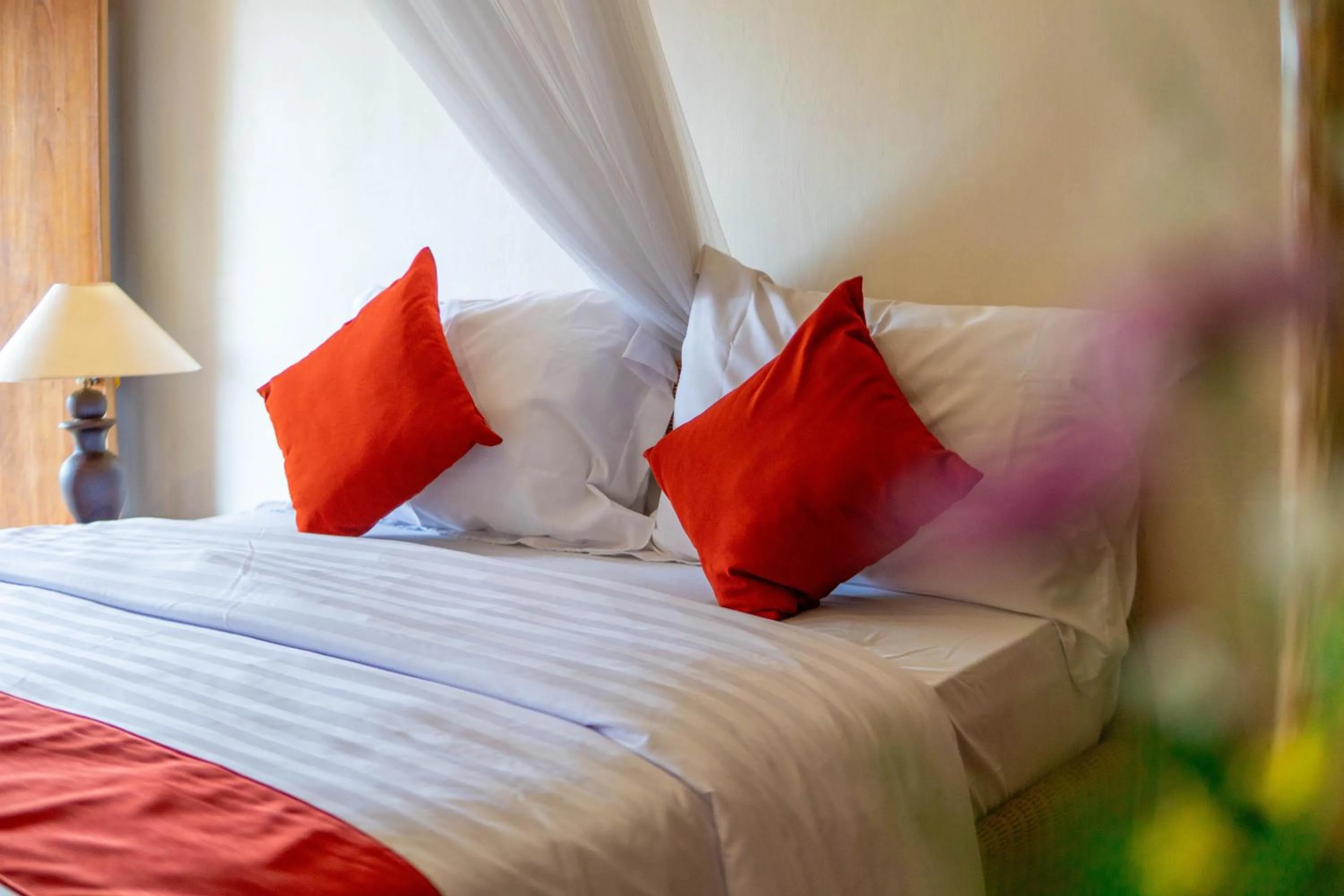 Bed in Deutsches-Eck Rikesti