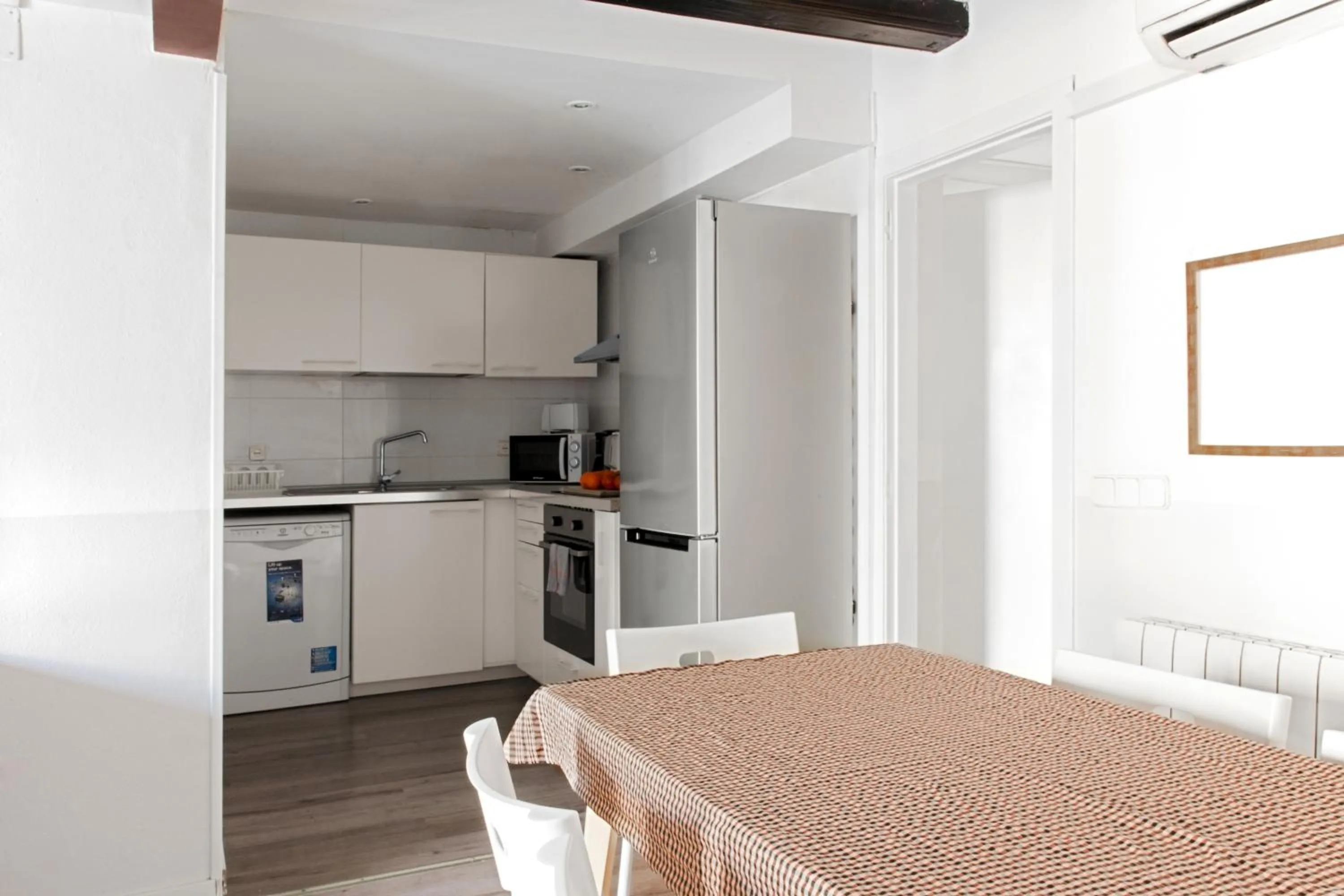 Kitchen or kitchenette in My Address in Barcelona Old Town