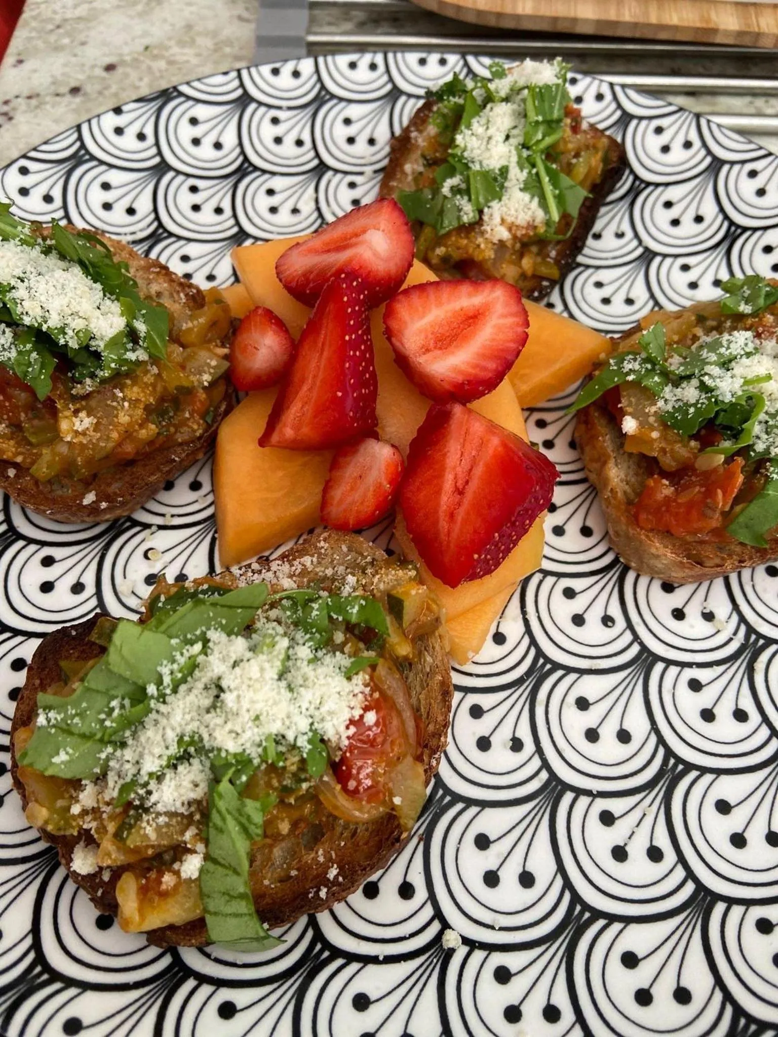 Lunch in HISTOIRE D'Ô - Les Piscines - Chambres d'hôtes