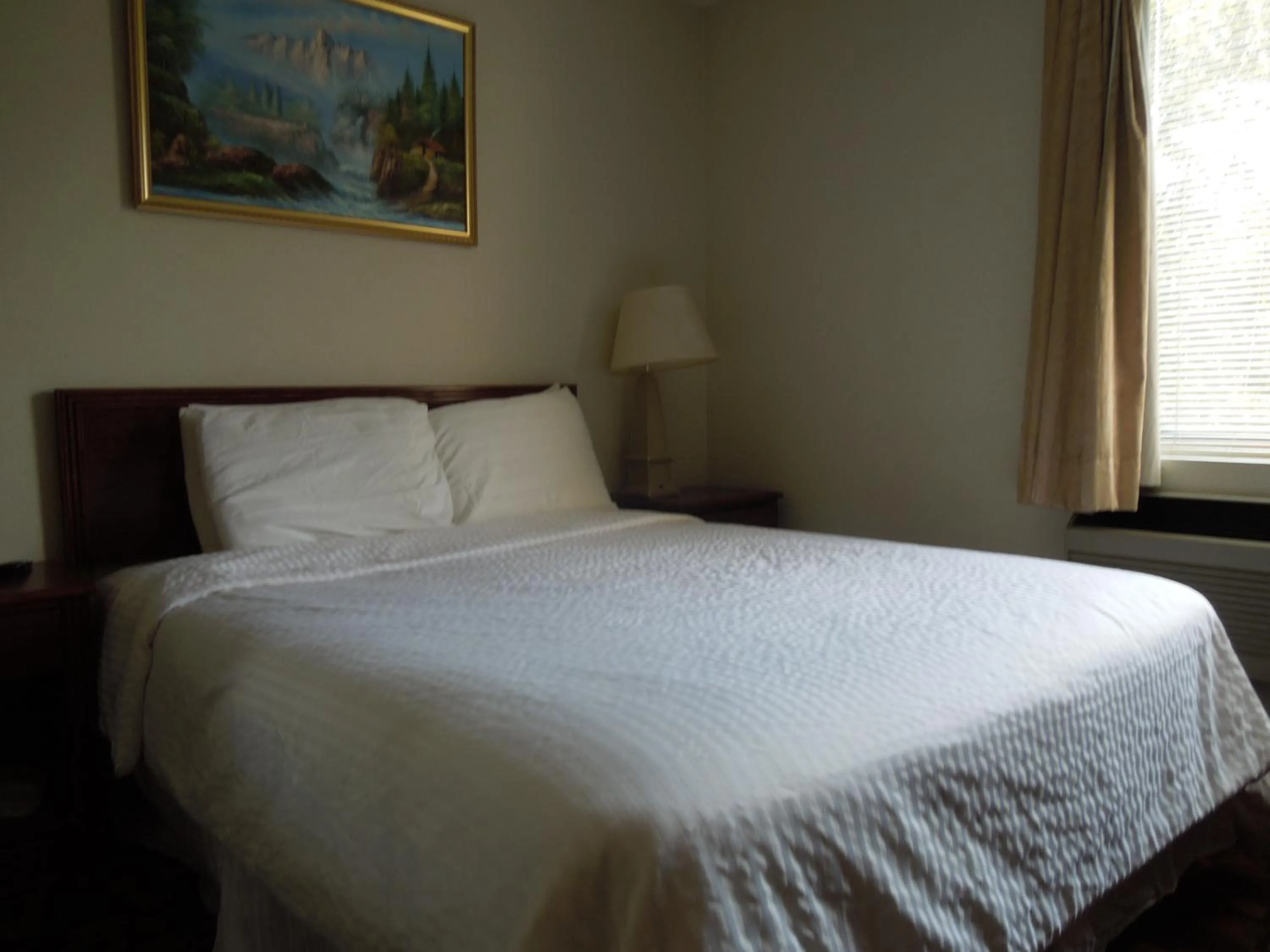 Bed in Windsor Hotel