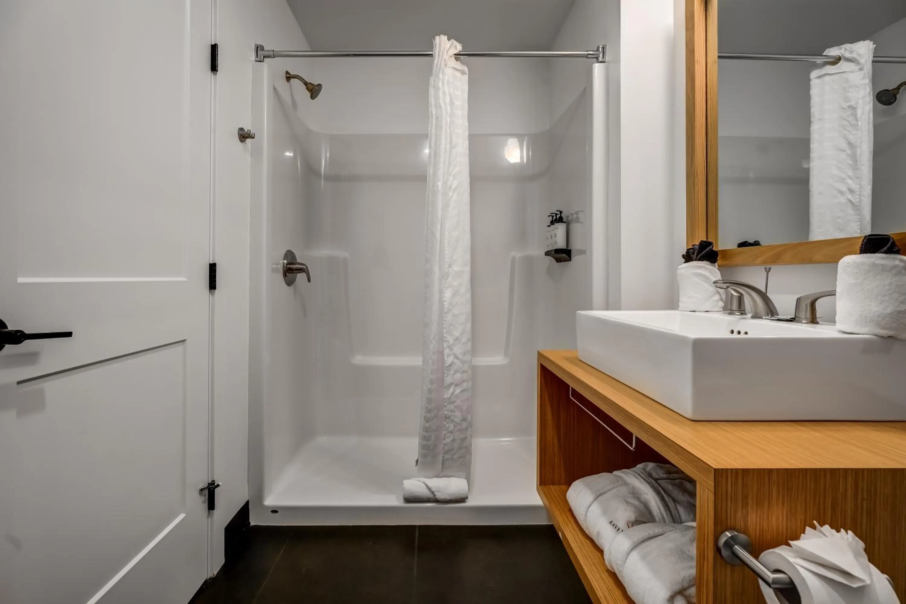 Bathroom in Raven Inn Whitehorse