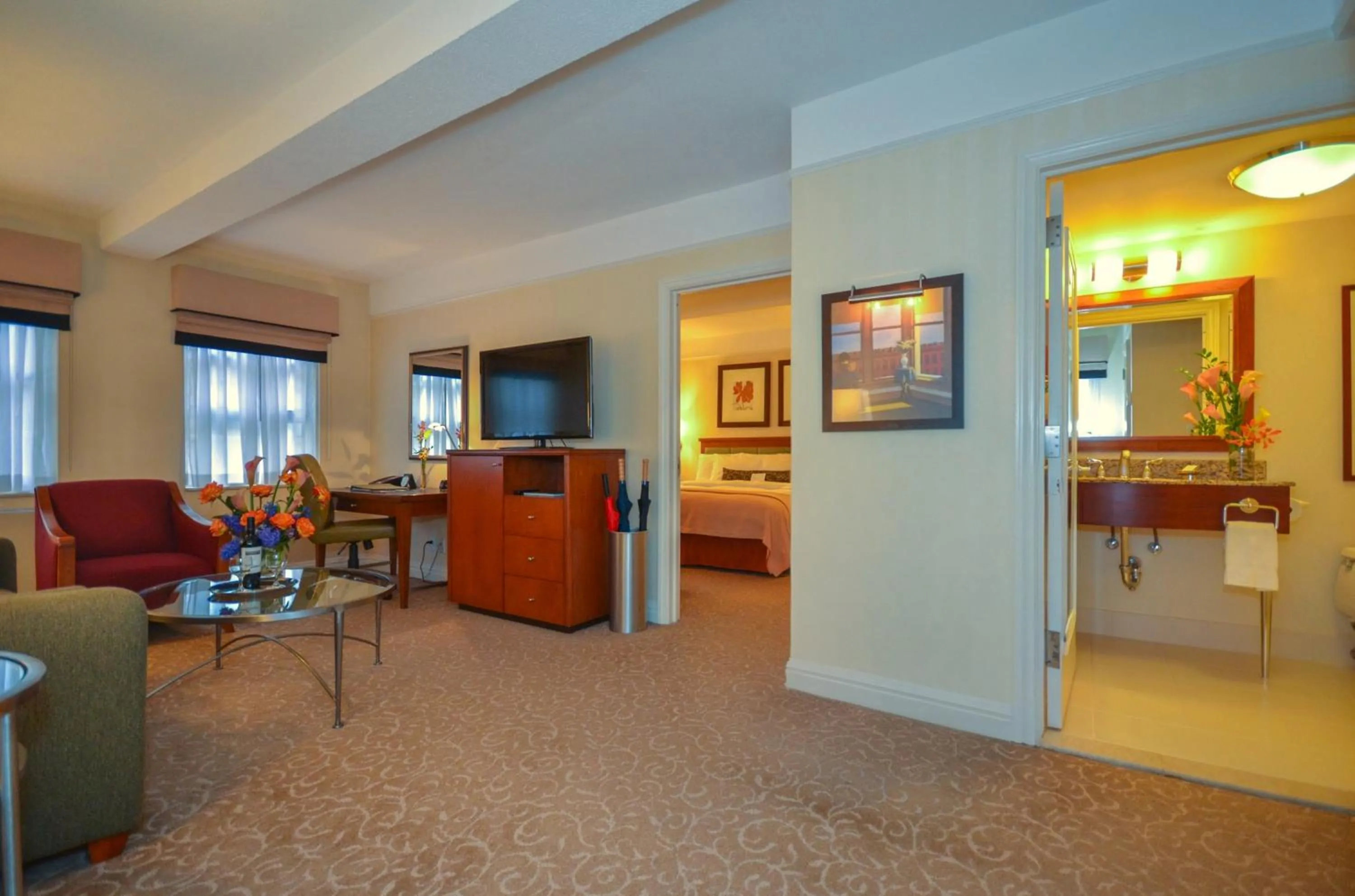 Living room in San Carlos Hotel New York