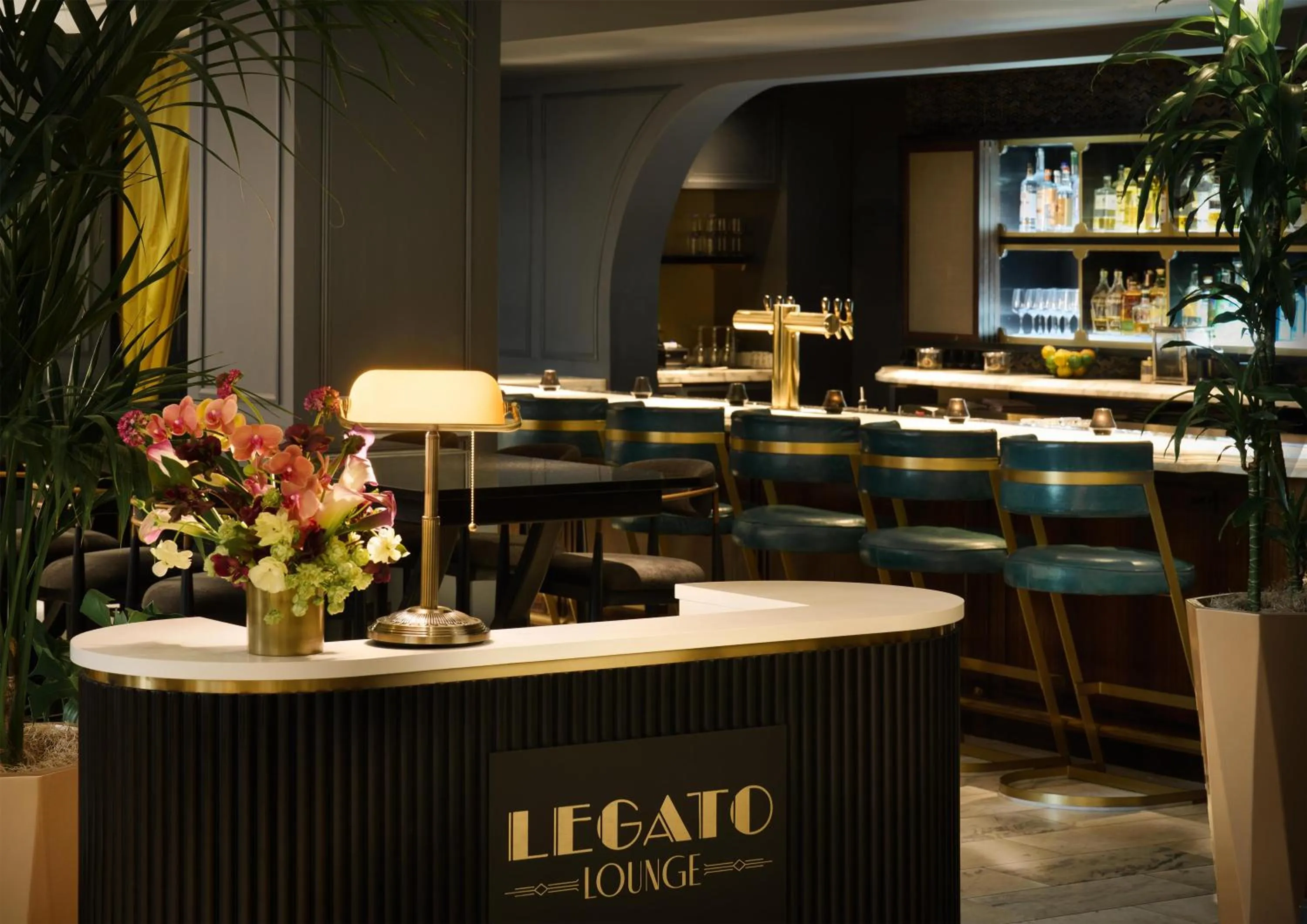 Restaurant/places to eat in The Allegro Royal Sonesta Hotel Chicago Loop