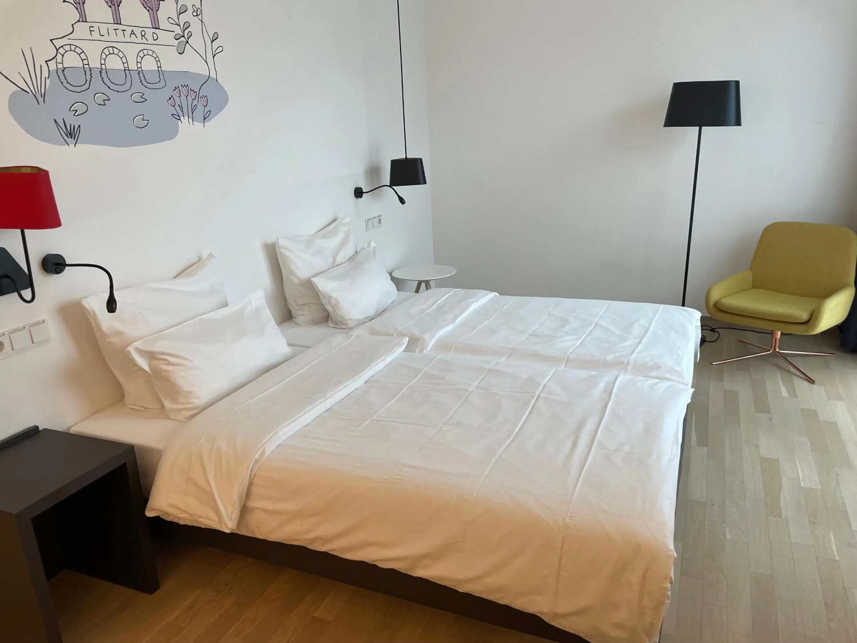 Bed in Hotel im LESKANPark