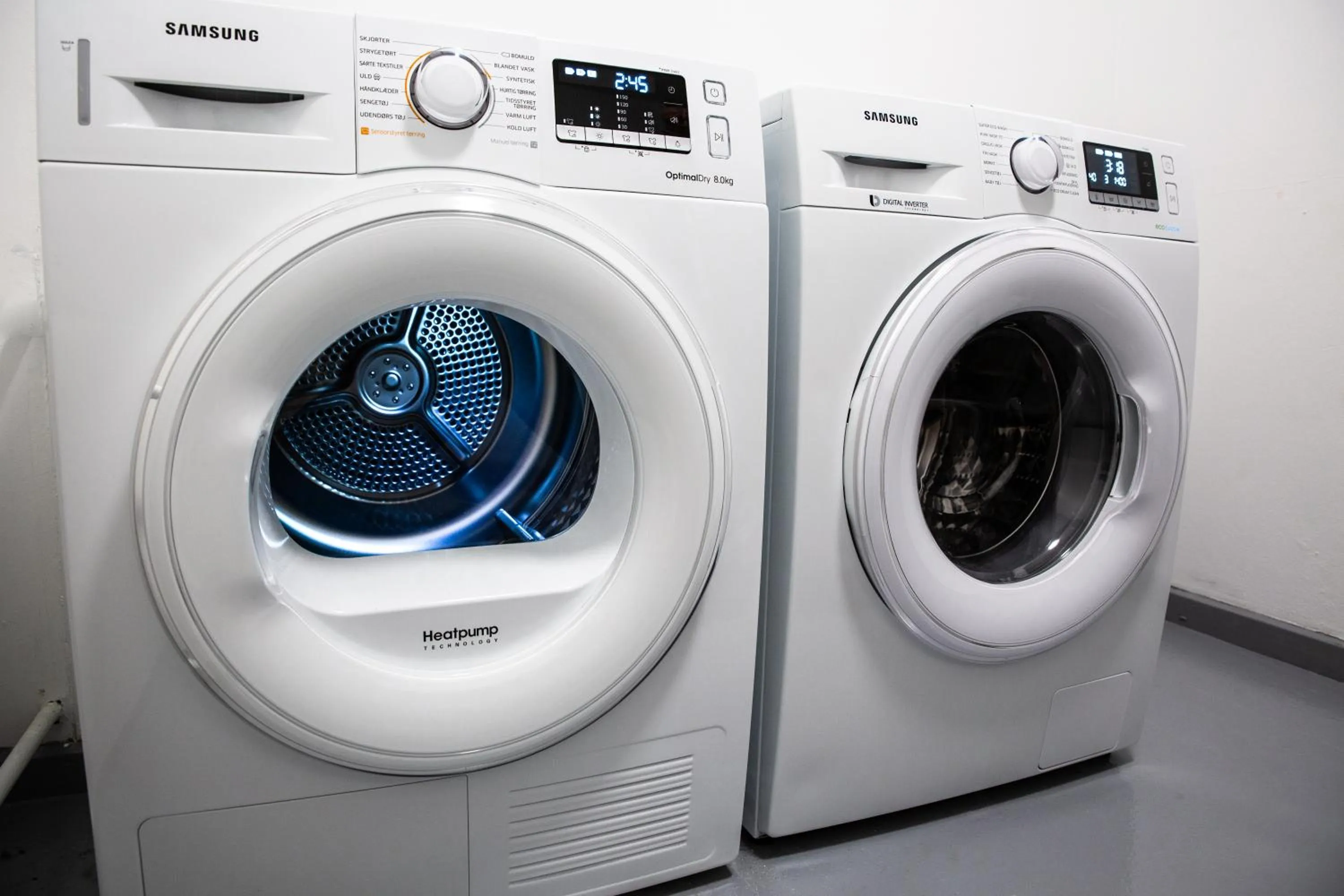 Area and facilities in Hotel-B