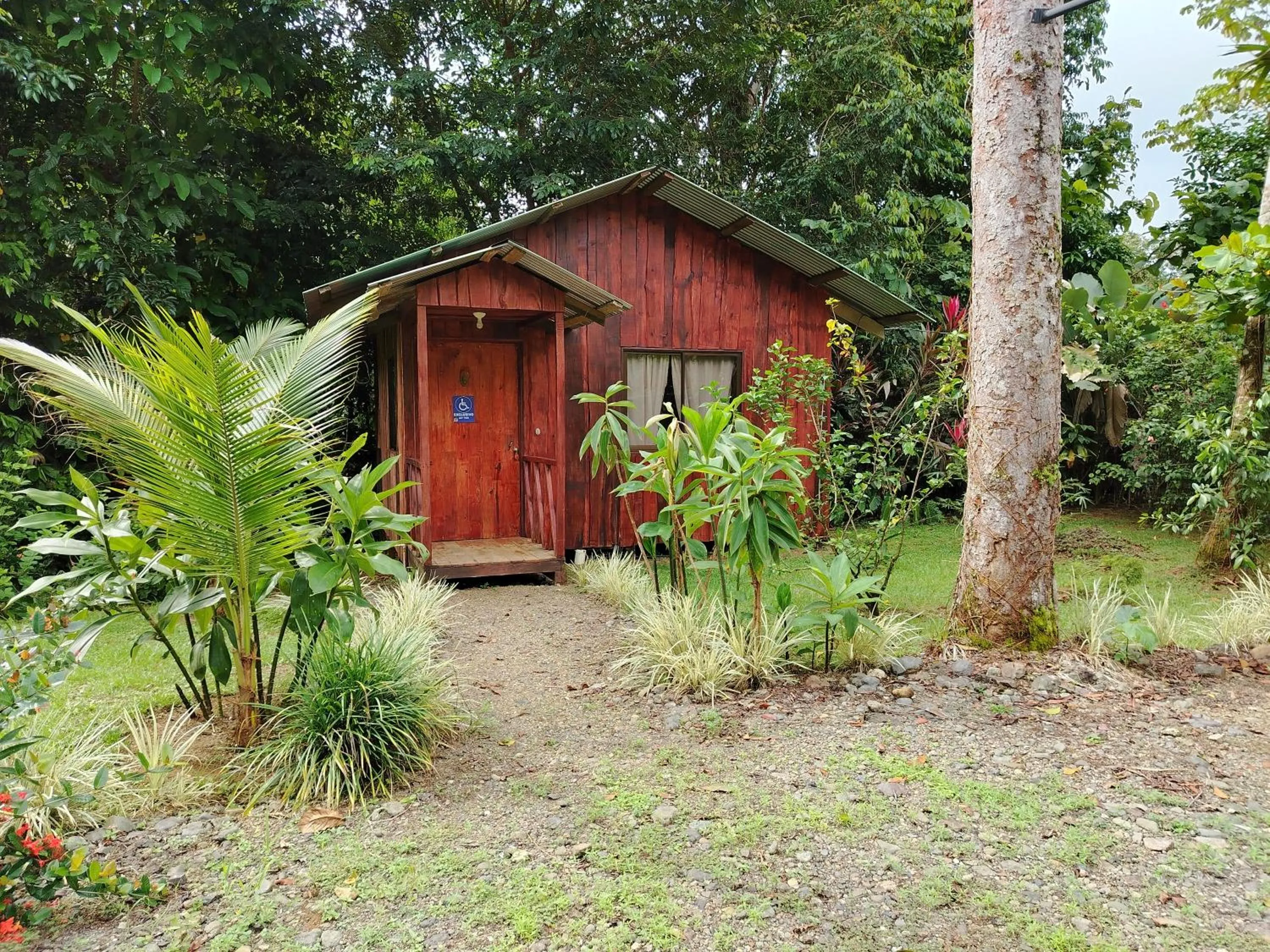 Property building in Citronela Lodge Corcovado