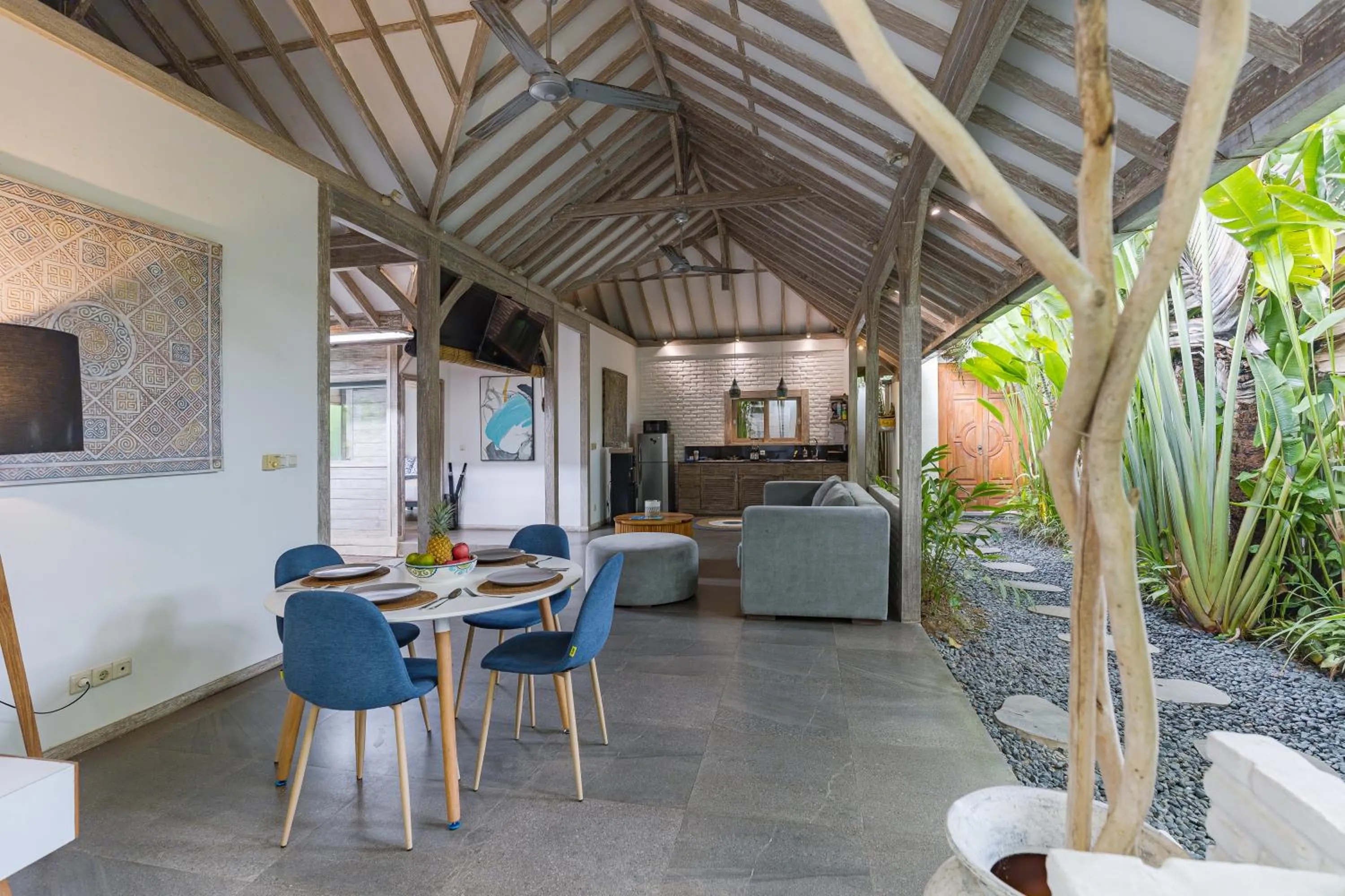 Day in Mundaka Villa by Betterplace