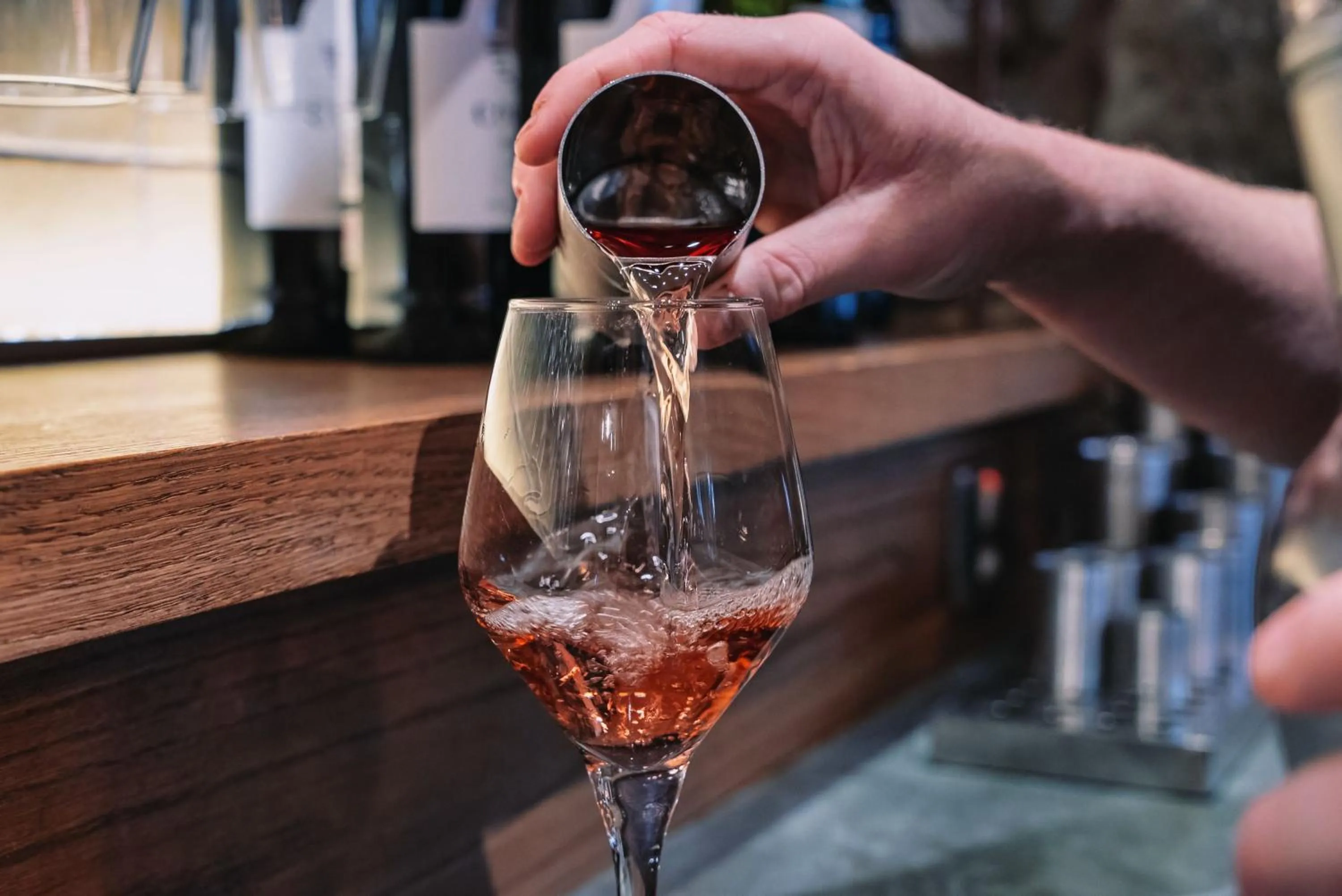 Lounge or bar in The Bull and Townhouse, Beaumaris- The Inn Collection Group