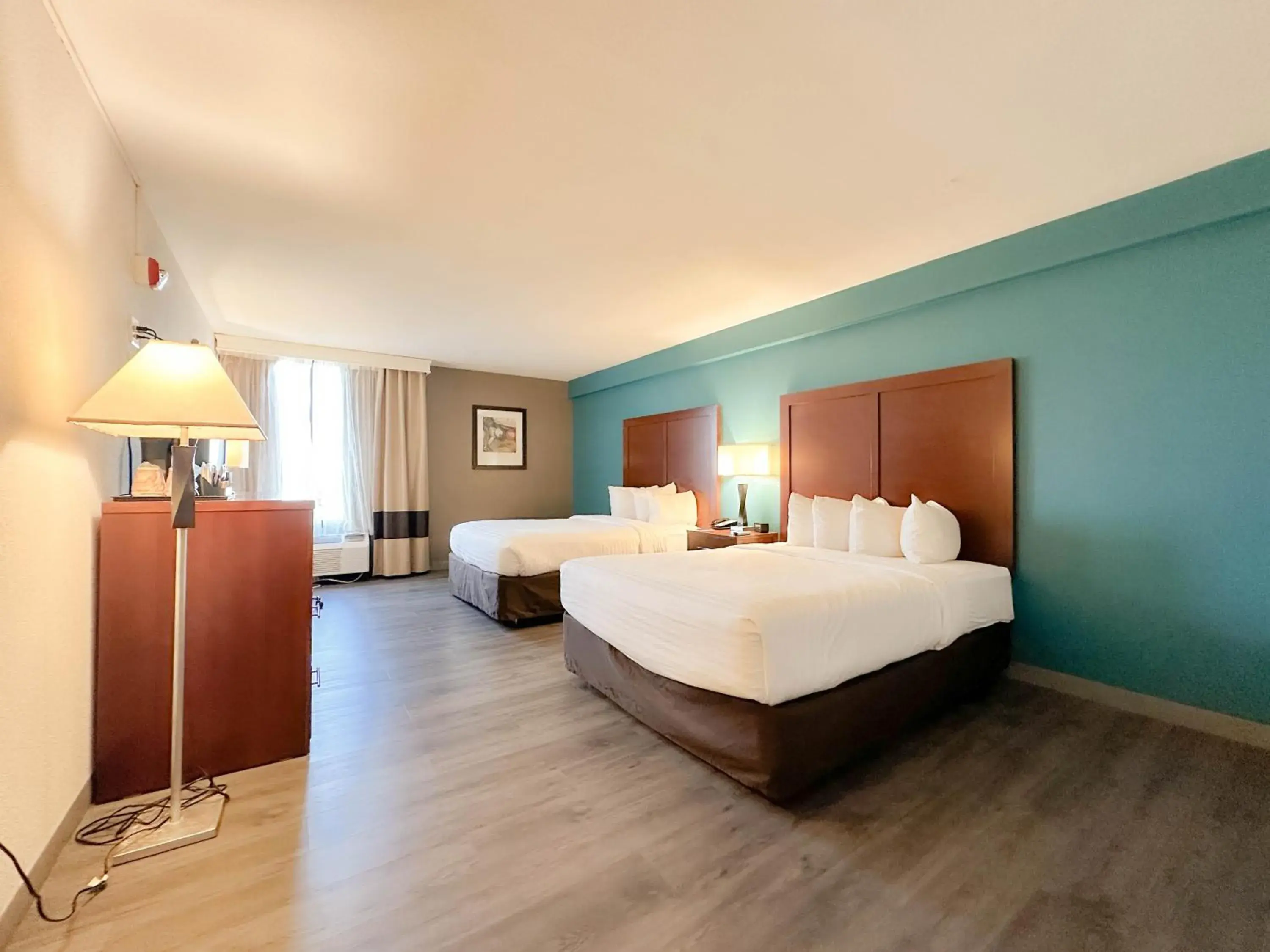 Queen Room with Two Queen Beds and Roll In Shower - Accessible in Comfort Inn & Suites Kissimmee by the Parks Queen Room with Two Queen Beds and Roll In Shower - Accessible in Comfort Inn & Suites Kissimmee by the Parks