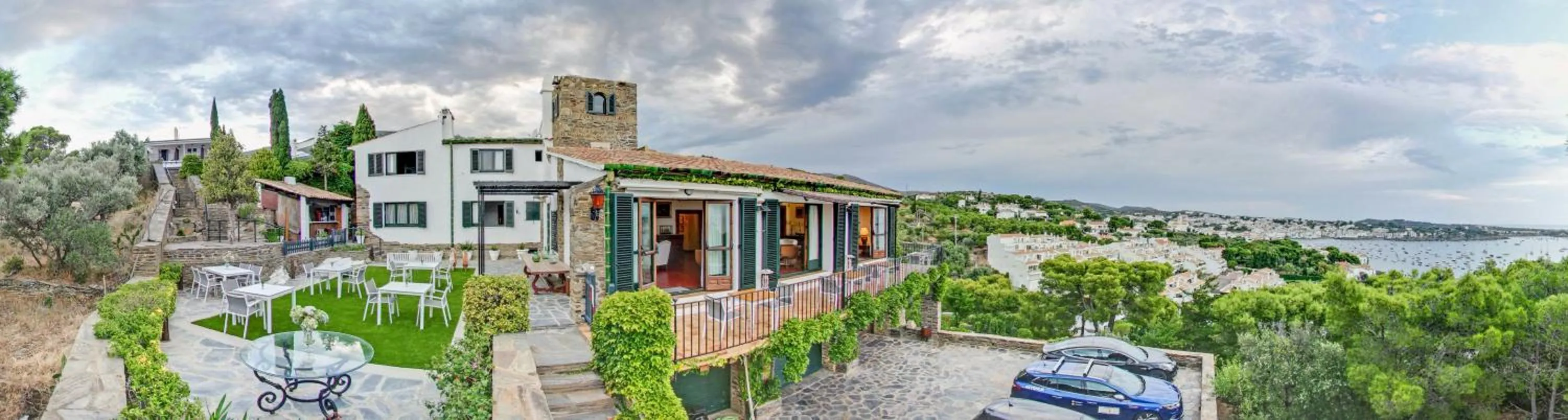 Property building in Hotel Rec de Palau