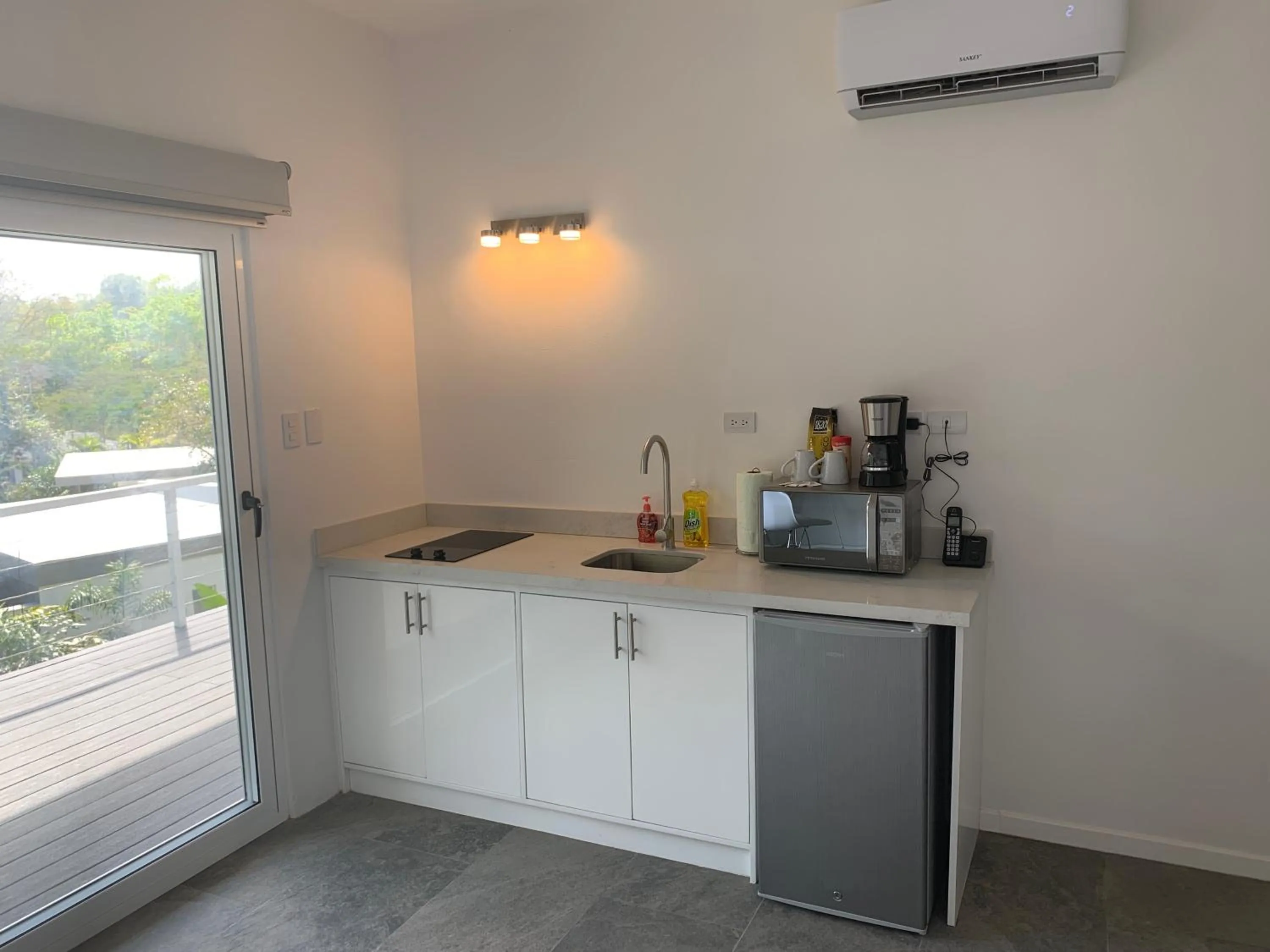 Coffee/tea facilities in Aves Resort Montezuma