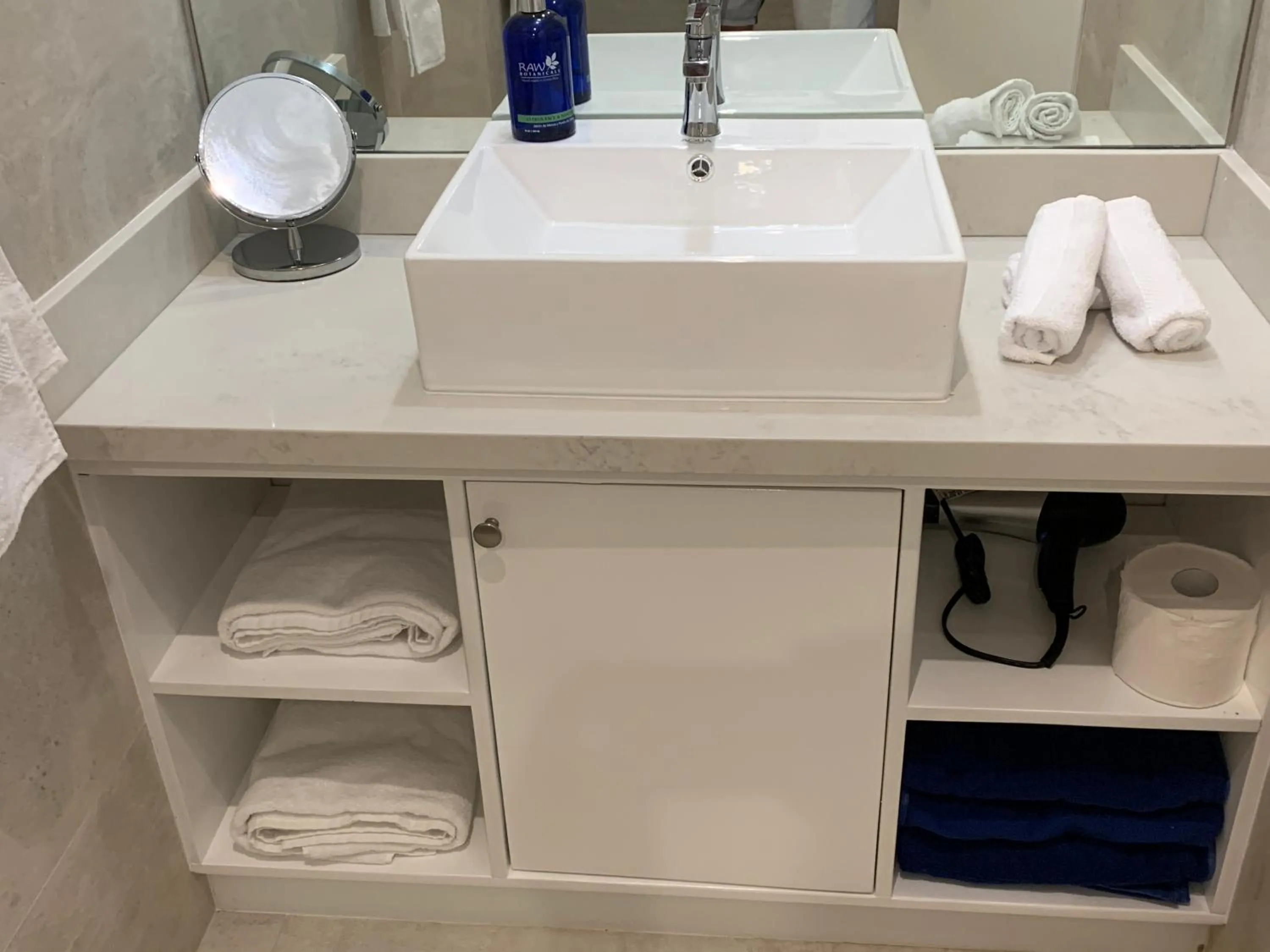 Bathroom in Aves Resort Montezuma