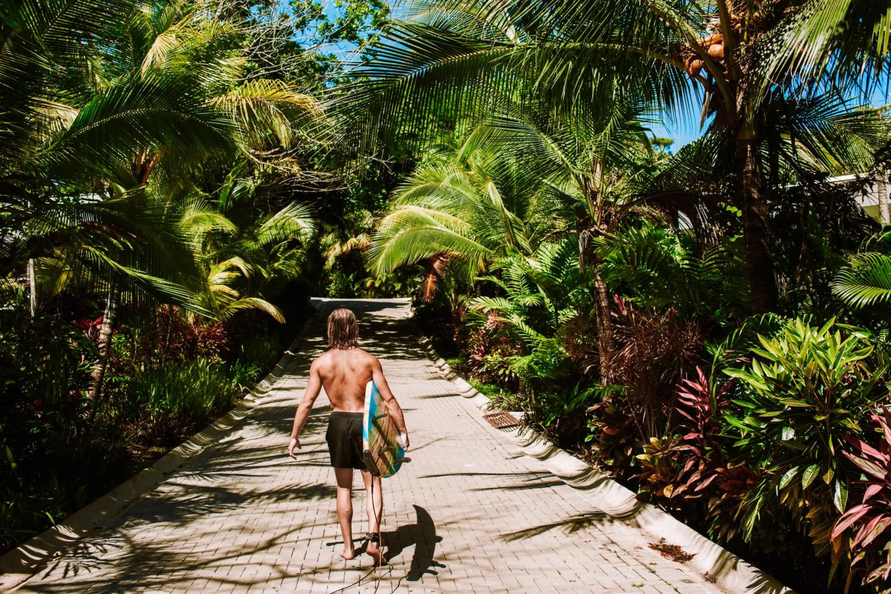 People in Aves Resort Montezuma