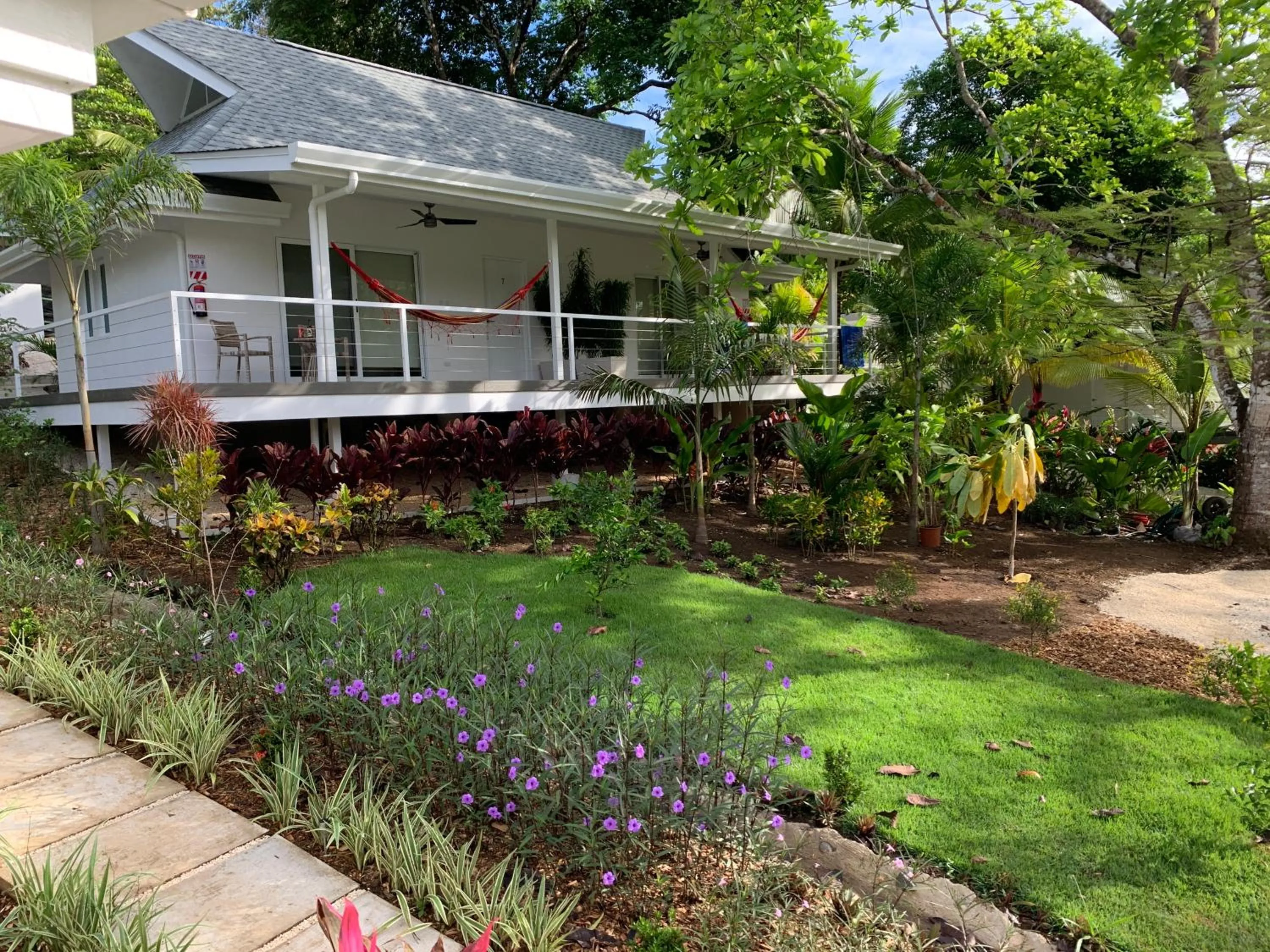 Property building in Aves Resort Montezuma