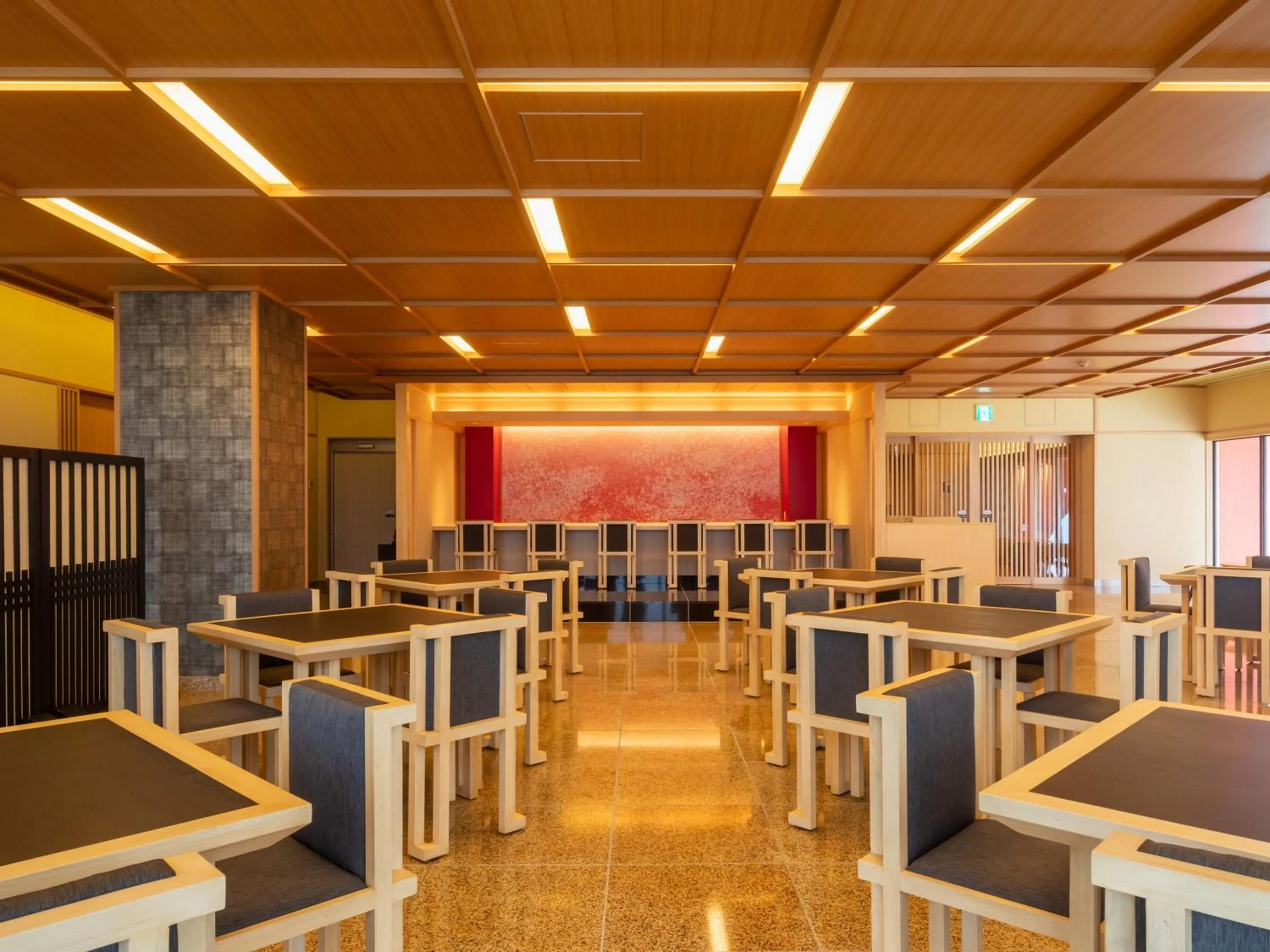 Restaurant/places to eat in Miyakojima Kurima Resort Seawood Hotel