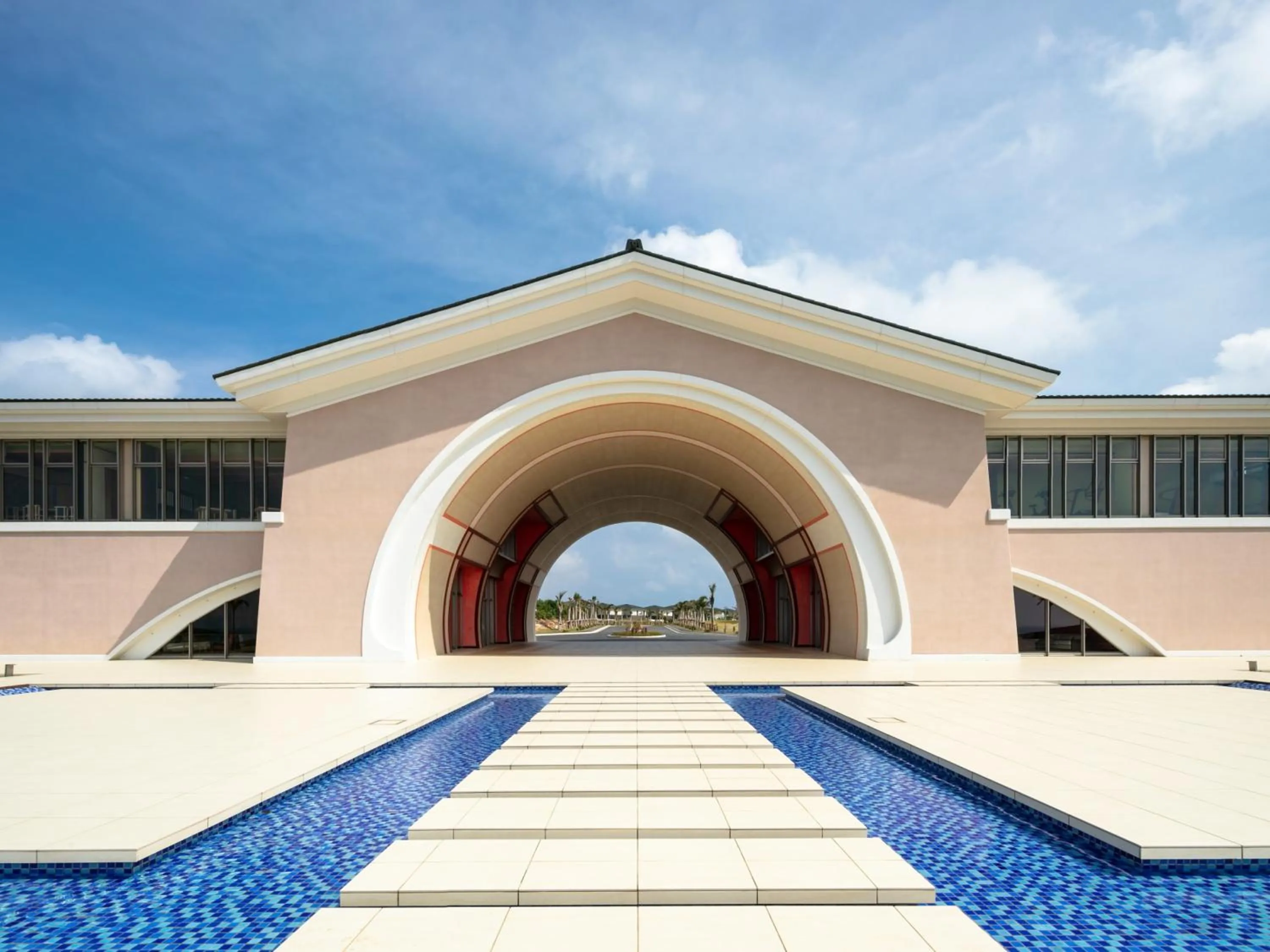 Day in Miyakojima Kurima Resort Seawood Hotel