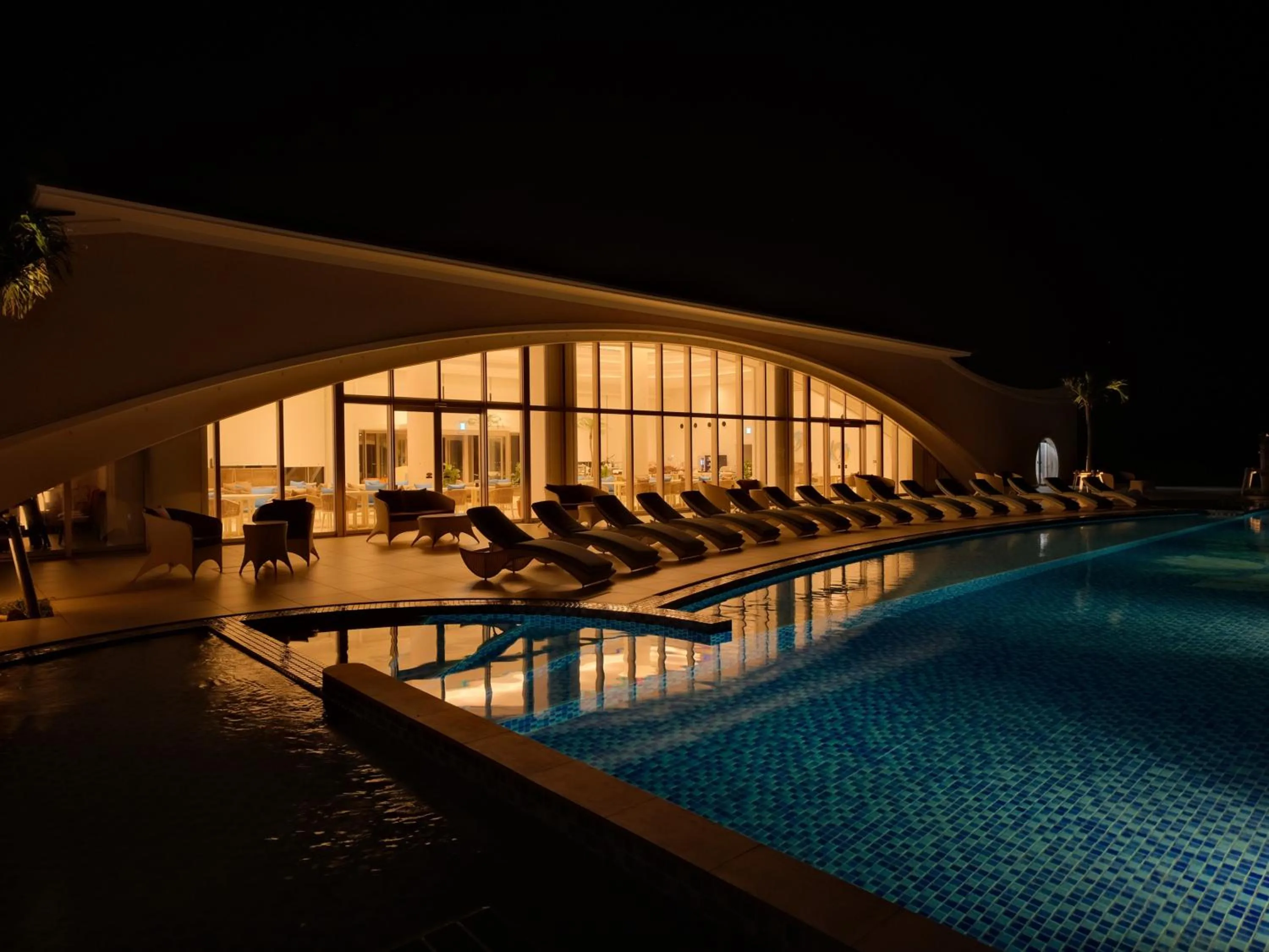 Restaurant/places to eat in Miyakojima Kurima Resort Seawood Hotel