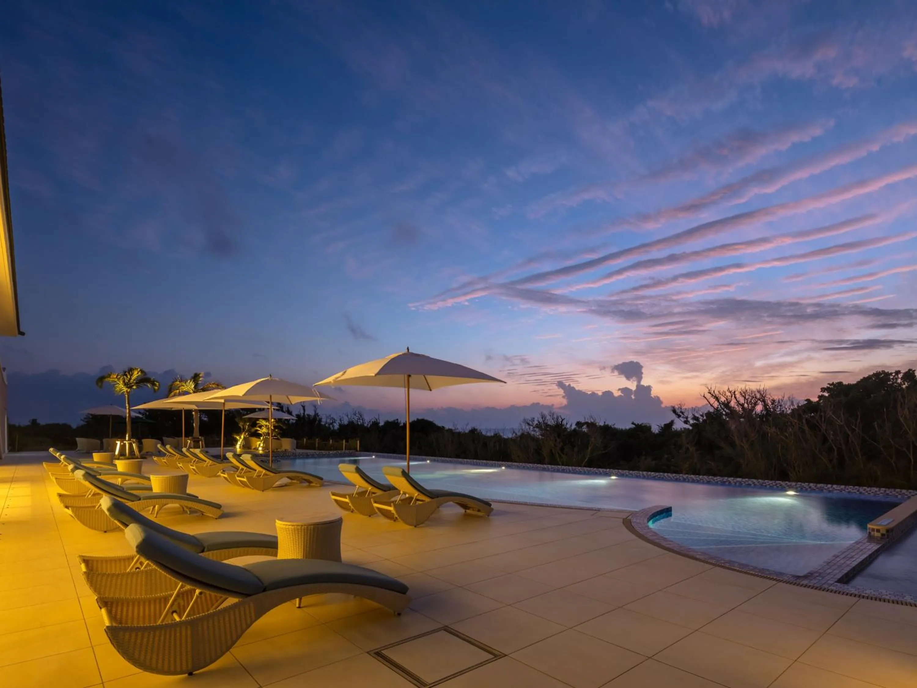 Restaurant/places to eat in Miyakojima Kurima Resort Seawood Hotel