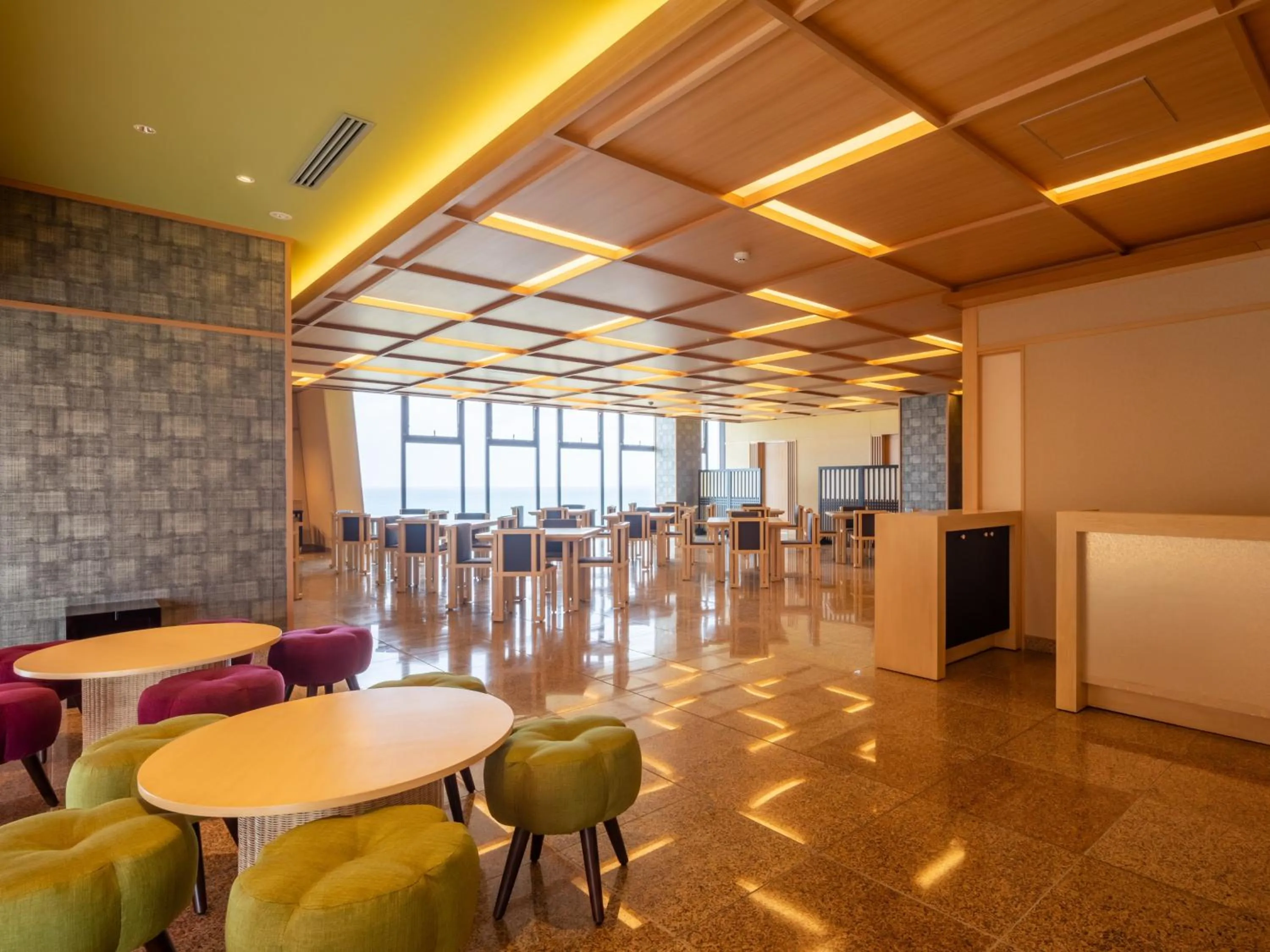 Restaurant/places to eat in Miyakojima Kurima Resort Seawood Hotel