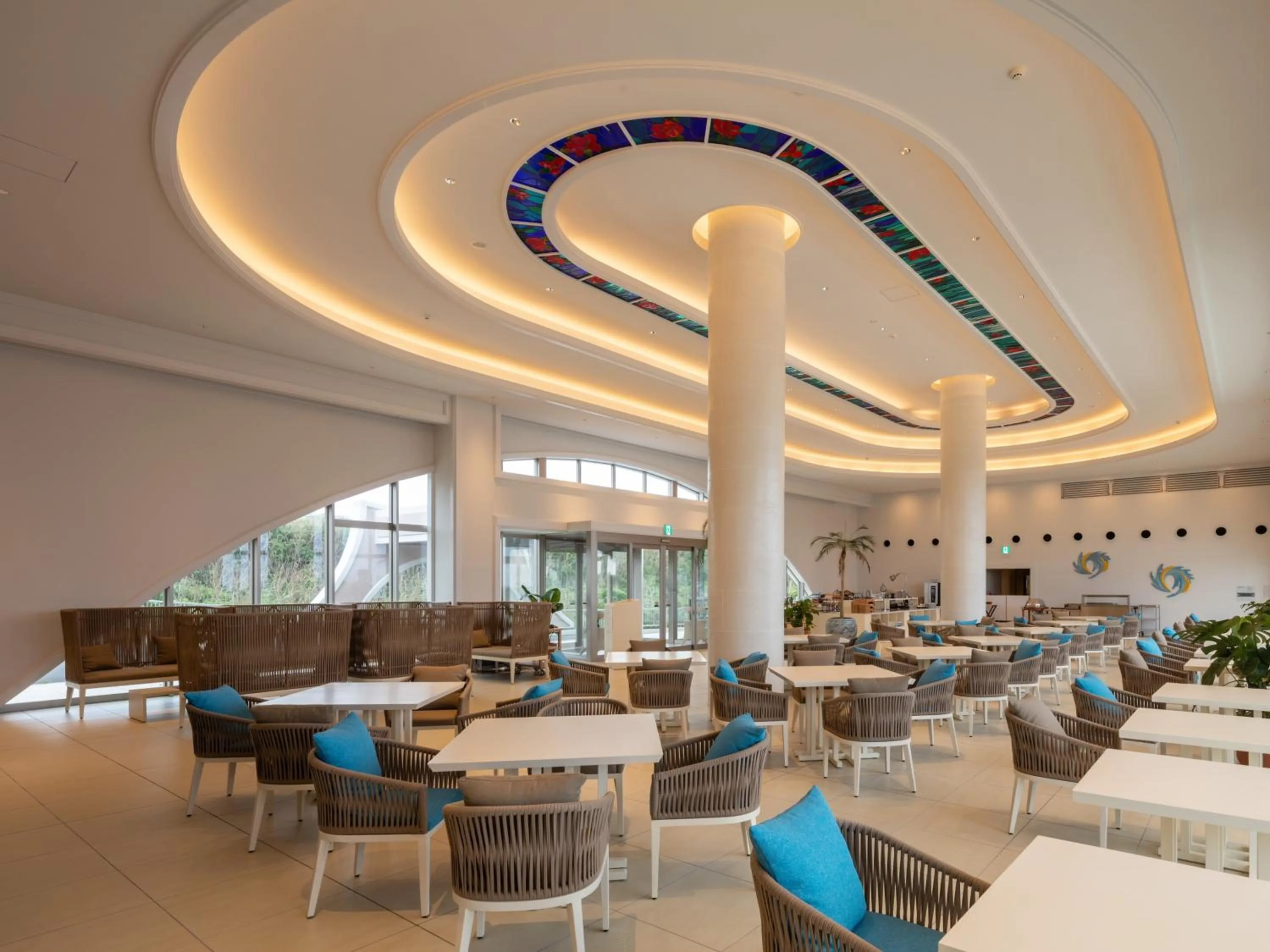 Restaurant/places to eat in Miyakojima Kurima Resort Seawood Hotel