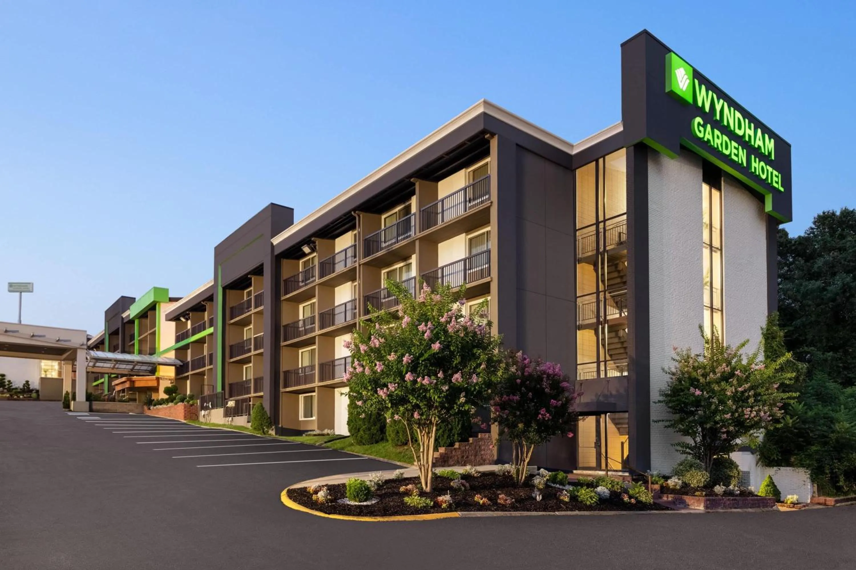 Property building in Wyndham Garden Washington DC North