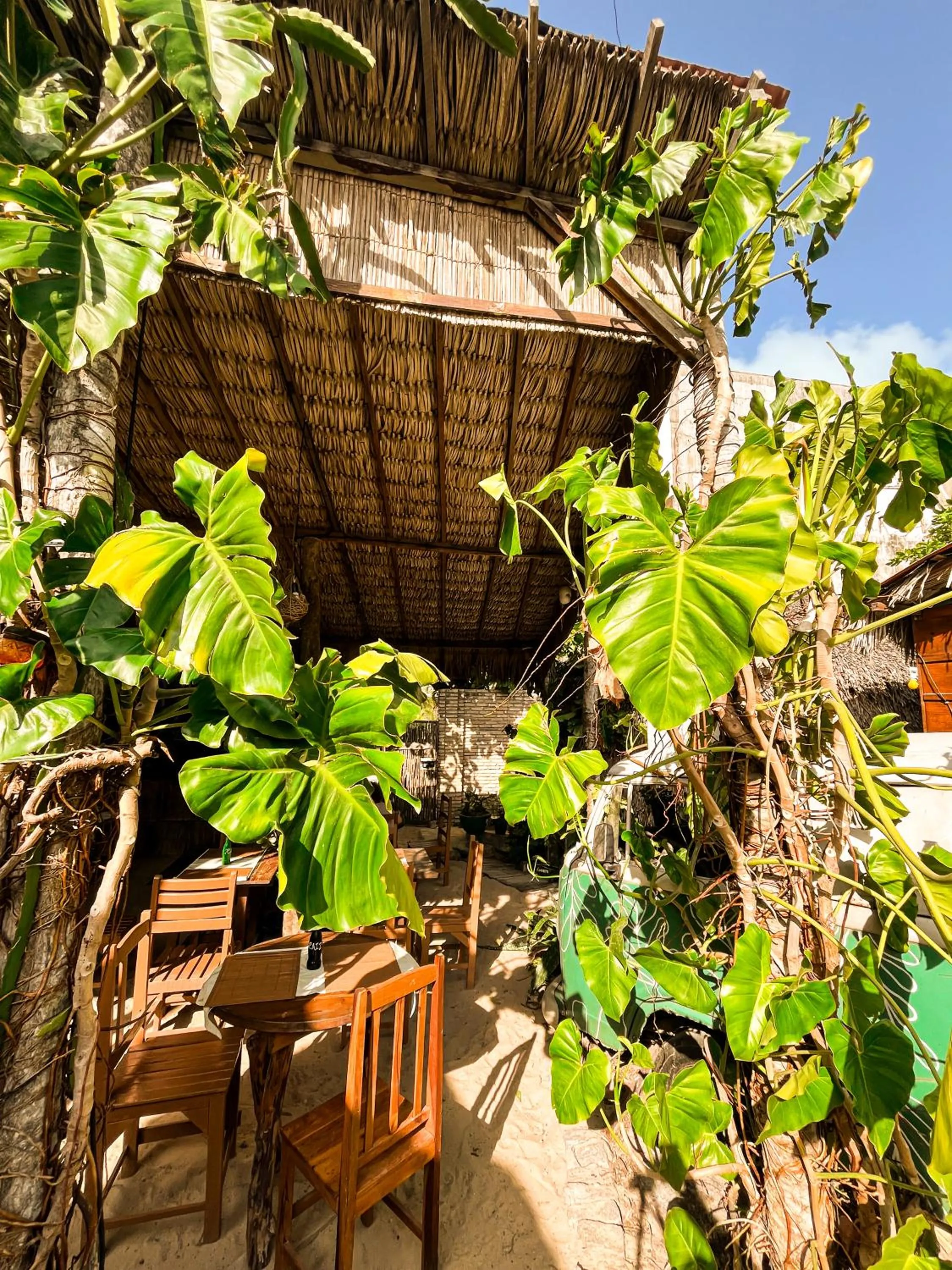 Buffet breakfast in Raiz Kite Cabana