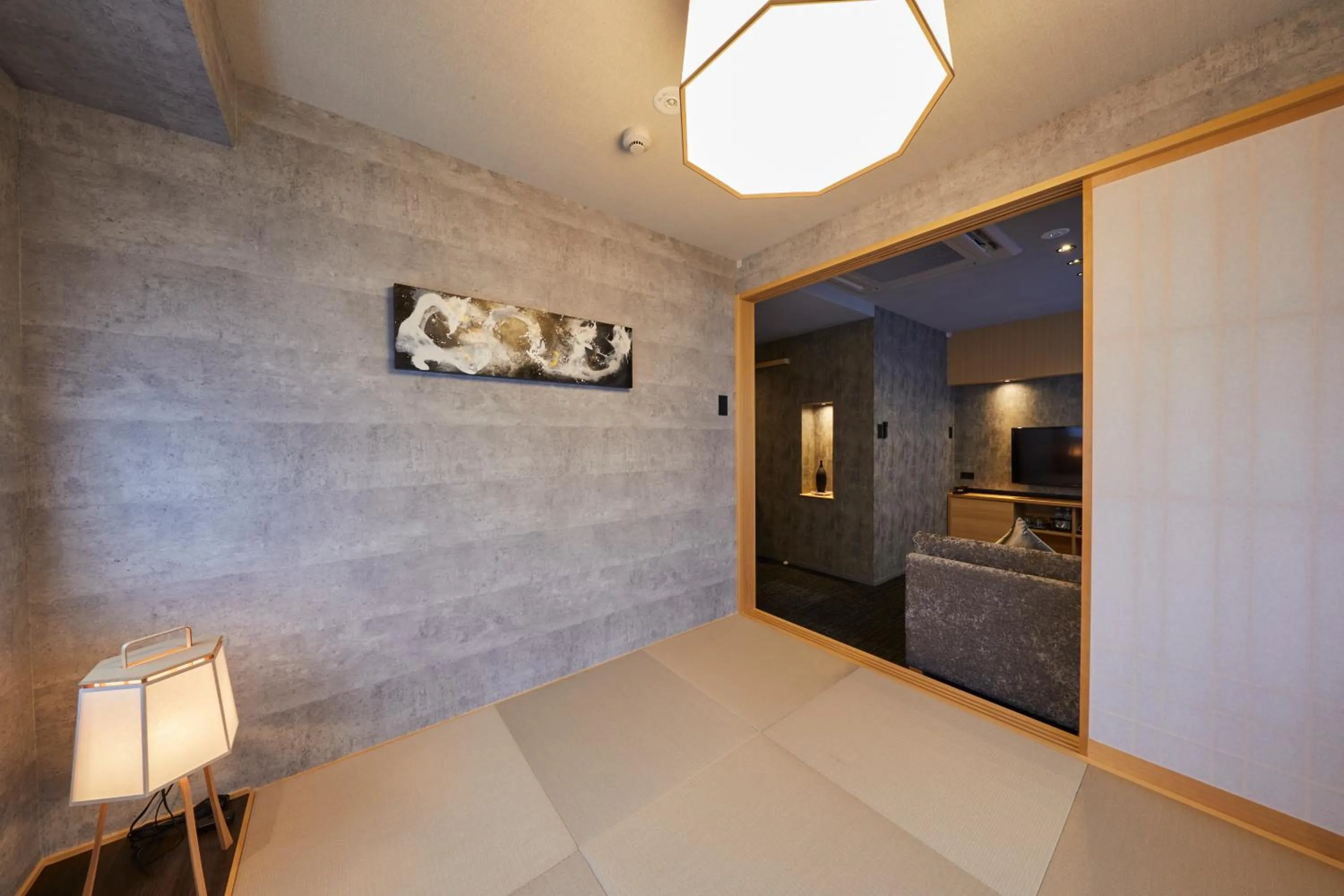 Photo of the whole room, Bed in Rinn Shijo Nishinotoin