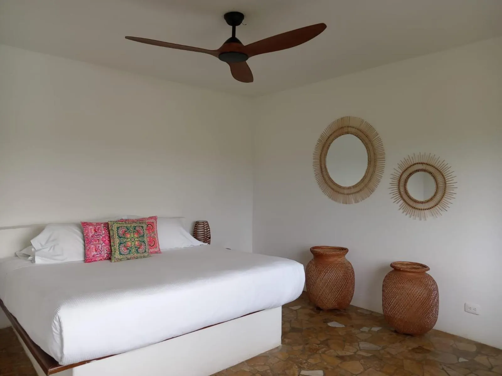 Photo of the whole room, Bed in Rancho Eden