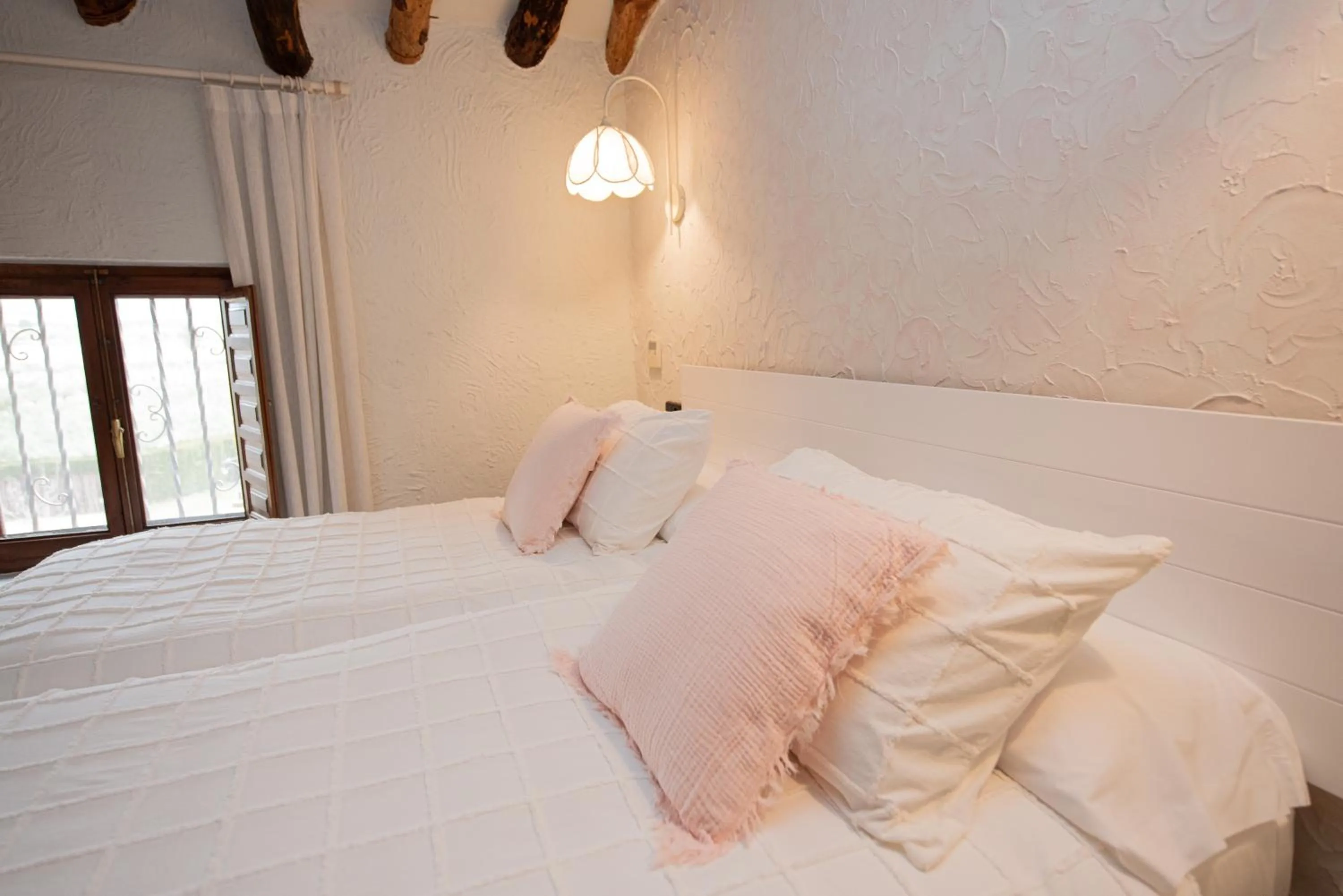 Bed in Hotel Caseta Nova