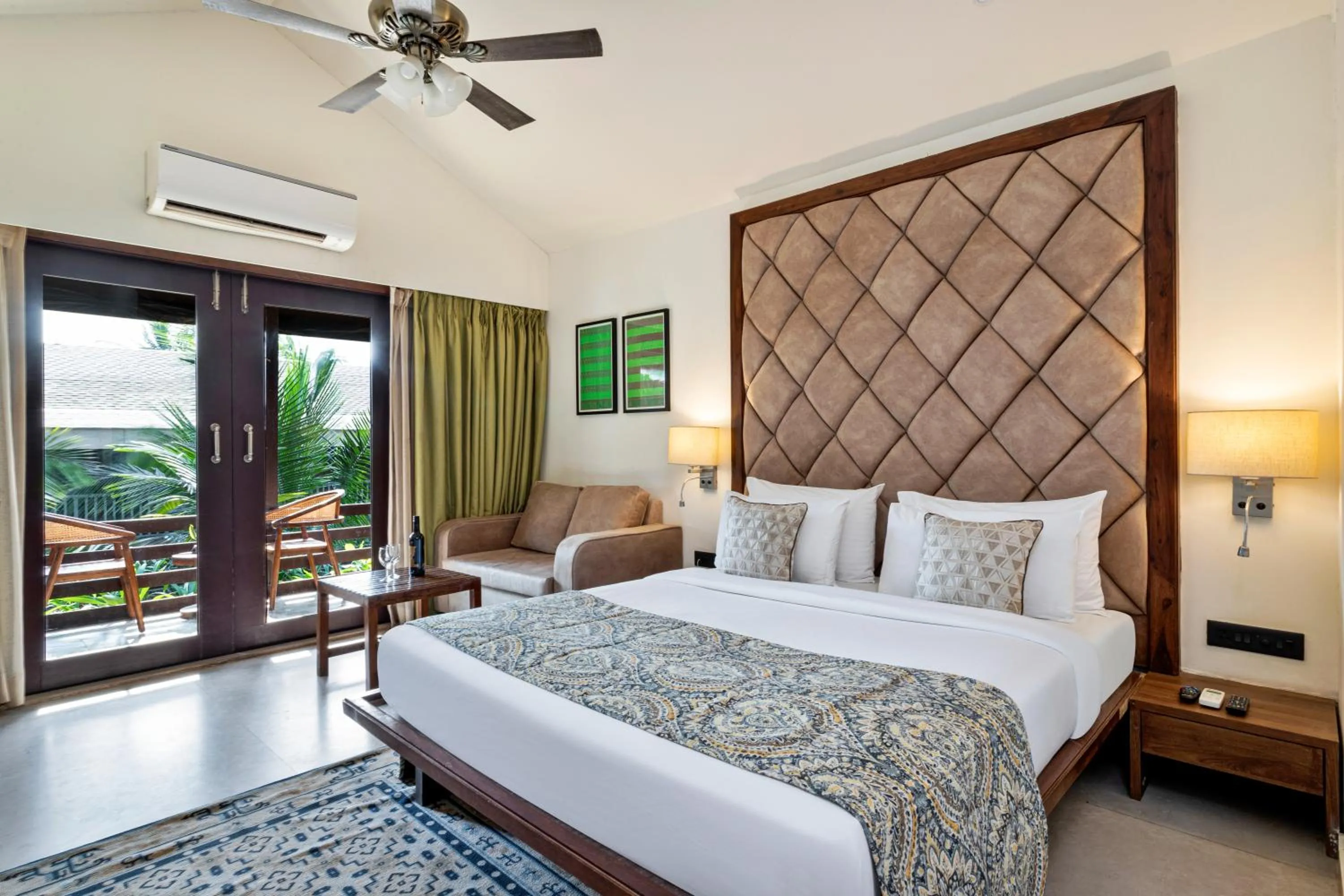 Bedroom, Bed in Riva Beach Resort