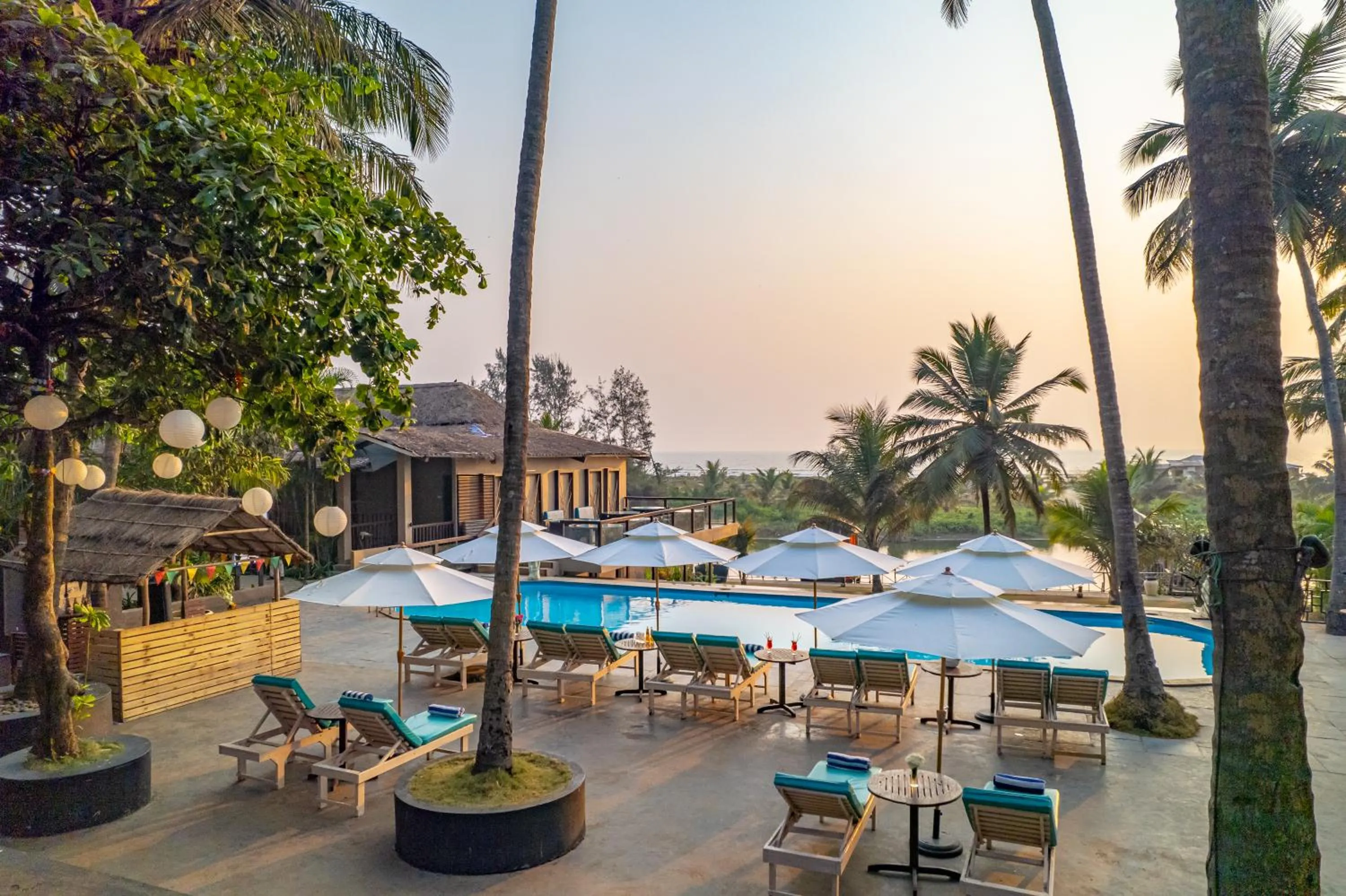 Swimming pool in Riva Beach Resort