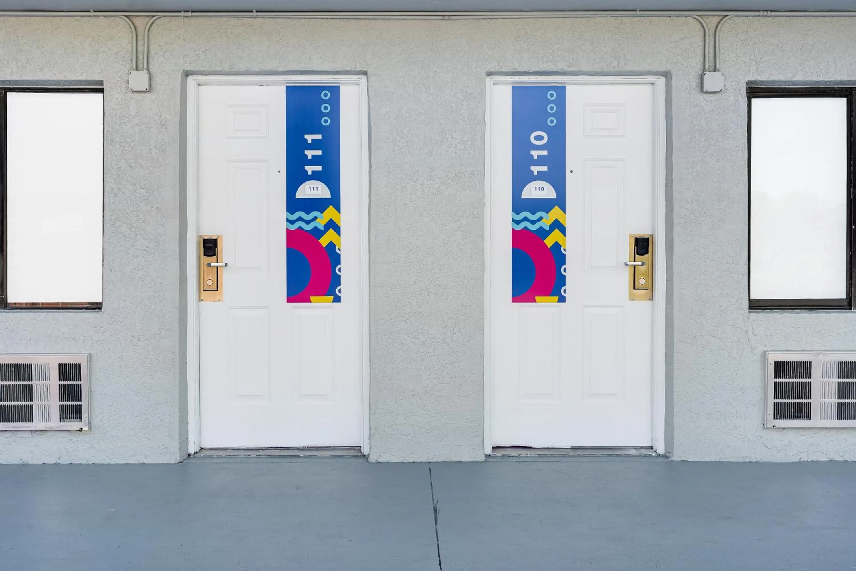 Facade/entrance in Howard Johnson by Wyndham Orlando Lake Buena Vista South