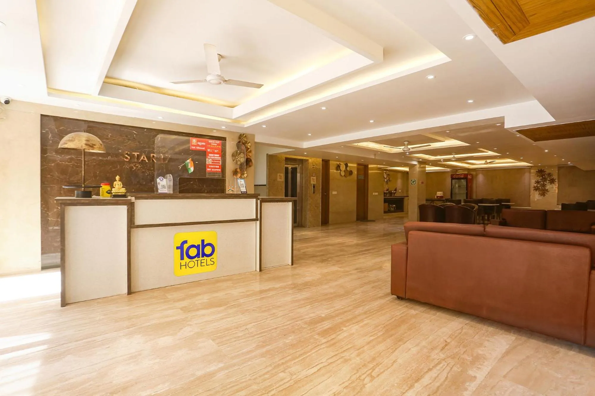Lobby or reception in FabHotel Prime Star 17 - Nr Yashobhoomi Convention Centre
