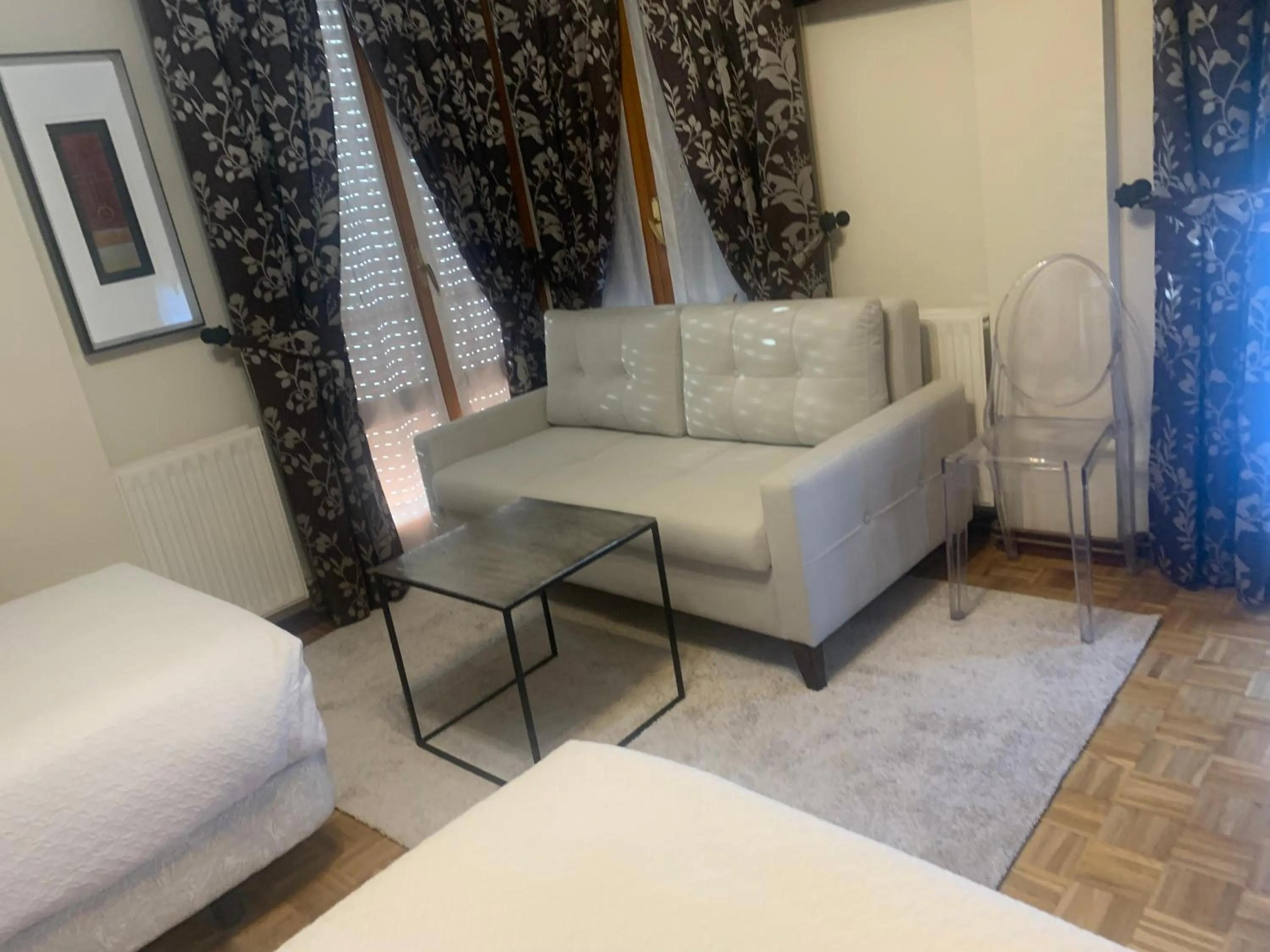 Hostal Docar
