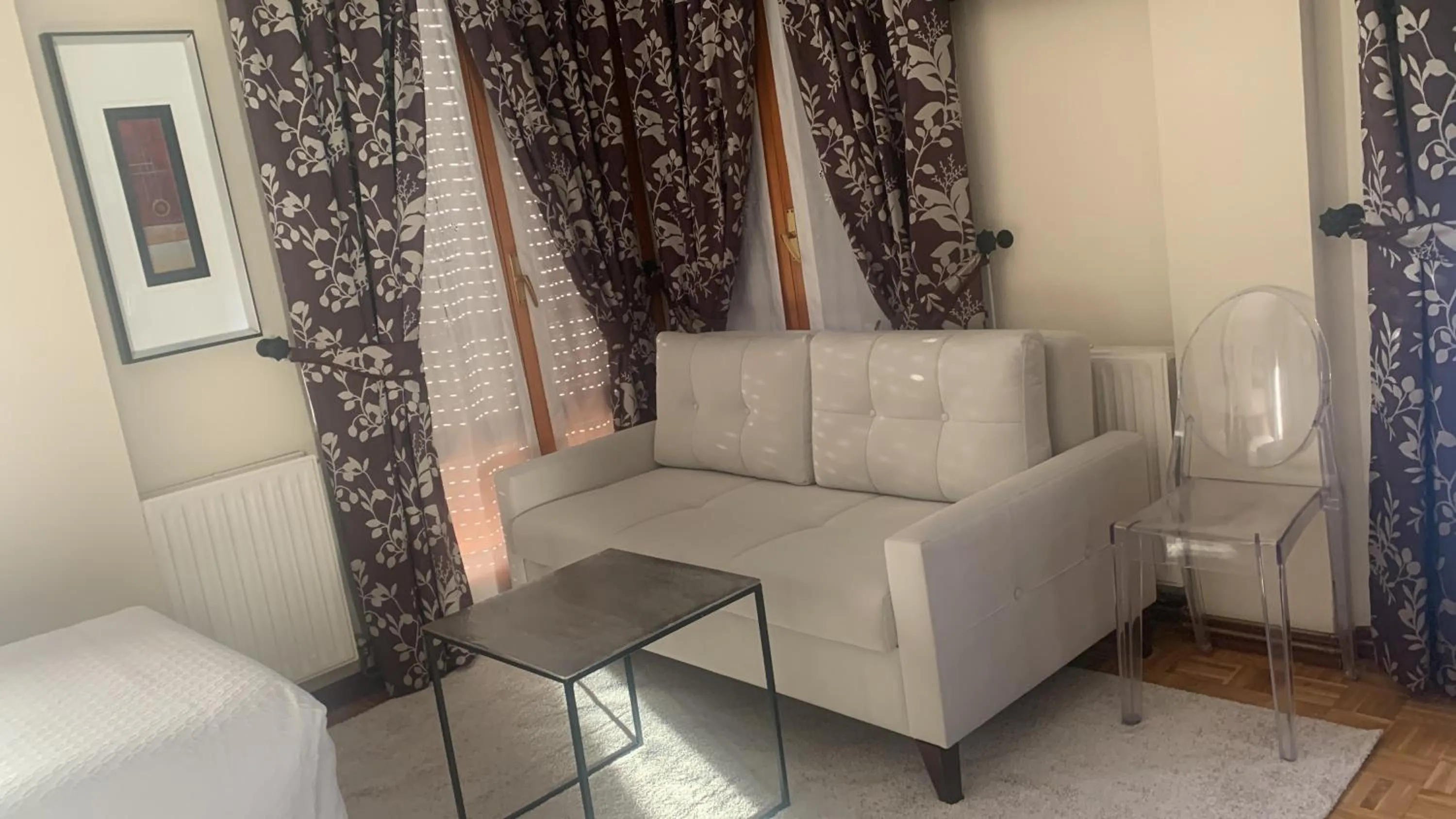Hostal Docar