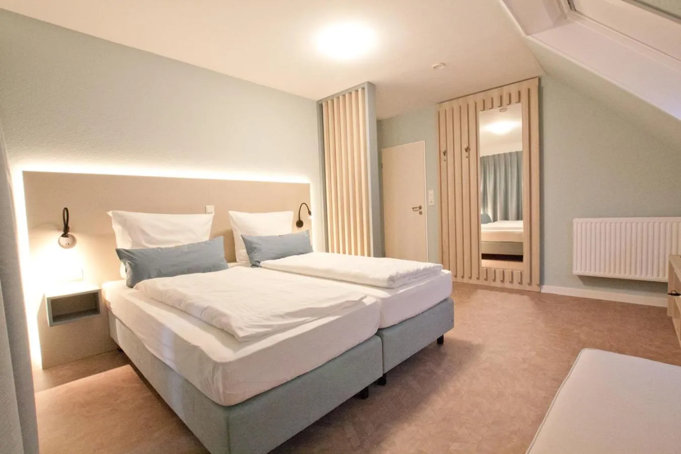 Bed in Hotel Garni Goldener Anker