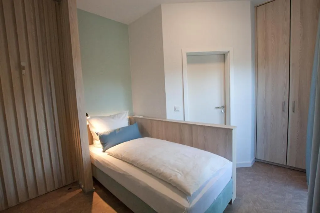 Bed in Hotel Garni Goldener Anker