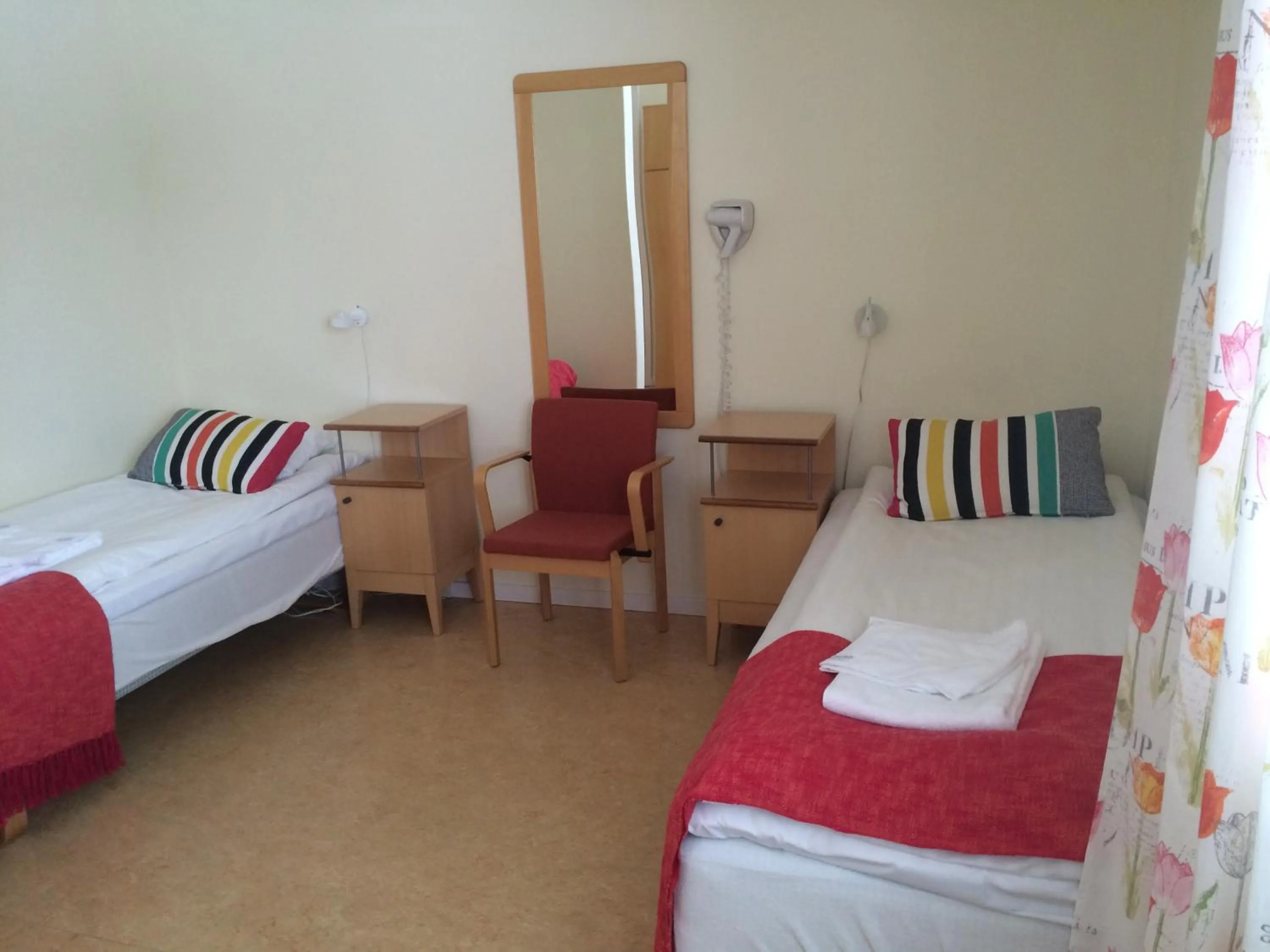 Bed in STF Malmfältens Folkhögskola