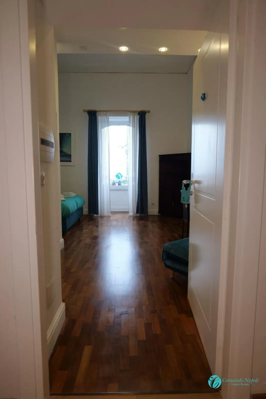 Photo of the whole room in Caracciolo Napoli BeB