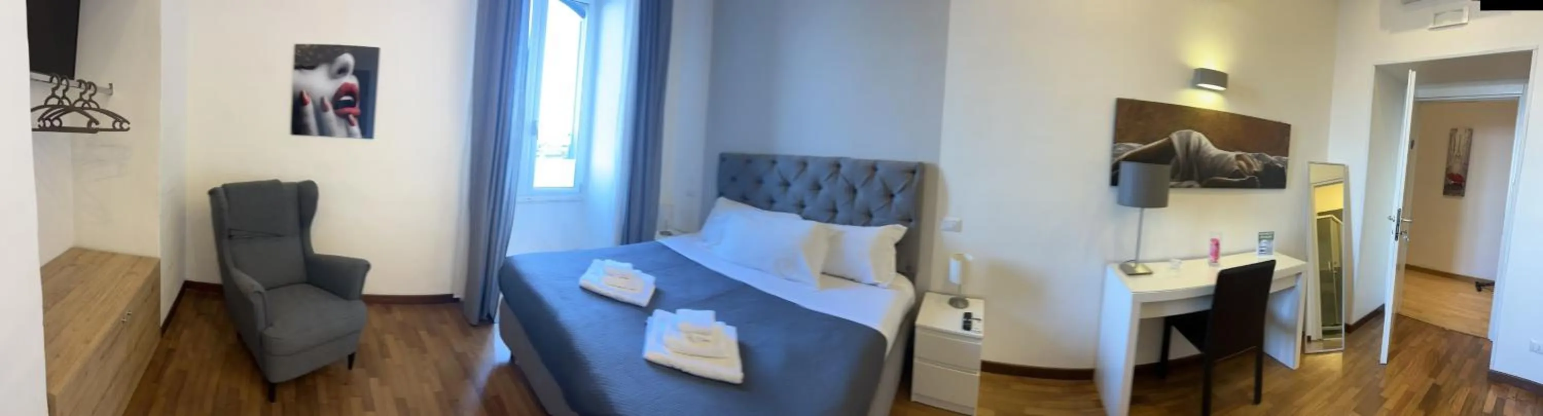 Bed in Caracciolo Napoli BeB