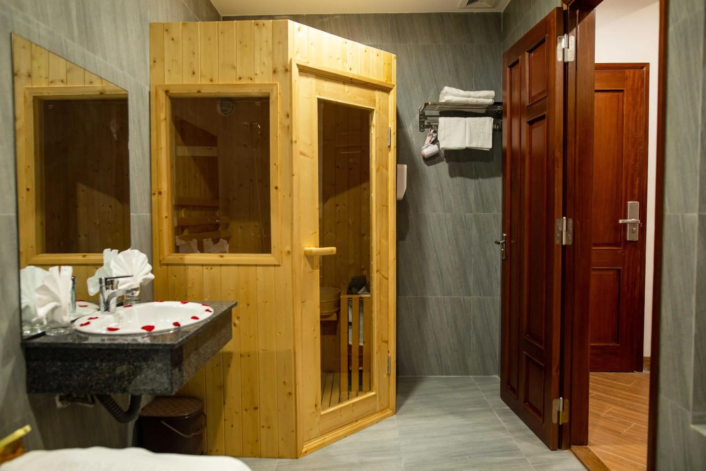 Sauna in Thanh Van Hotel Quy Nhon