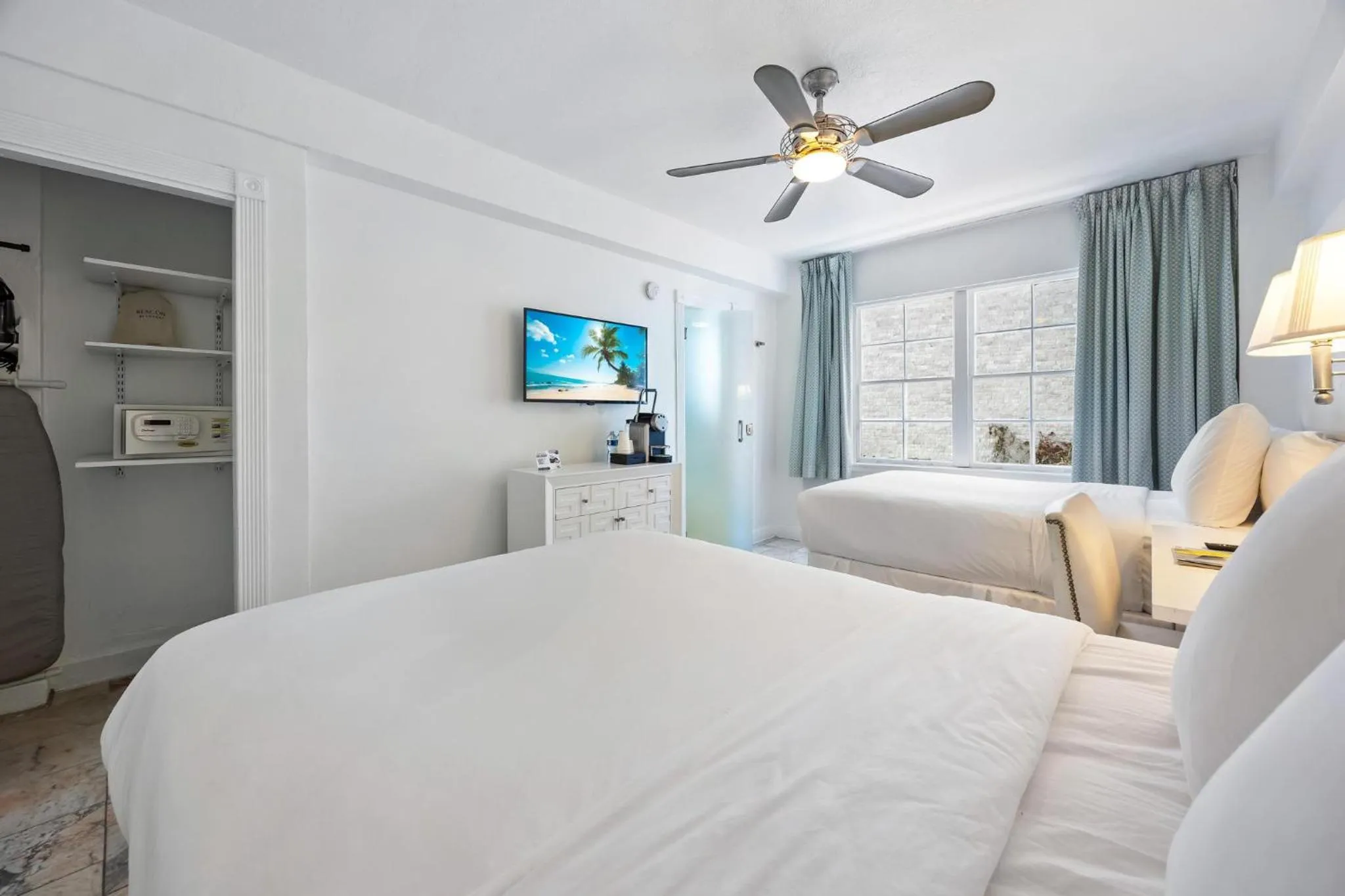 Bed in Beacon South Beach Hotel