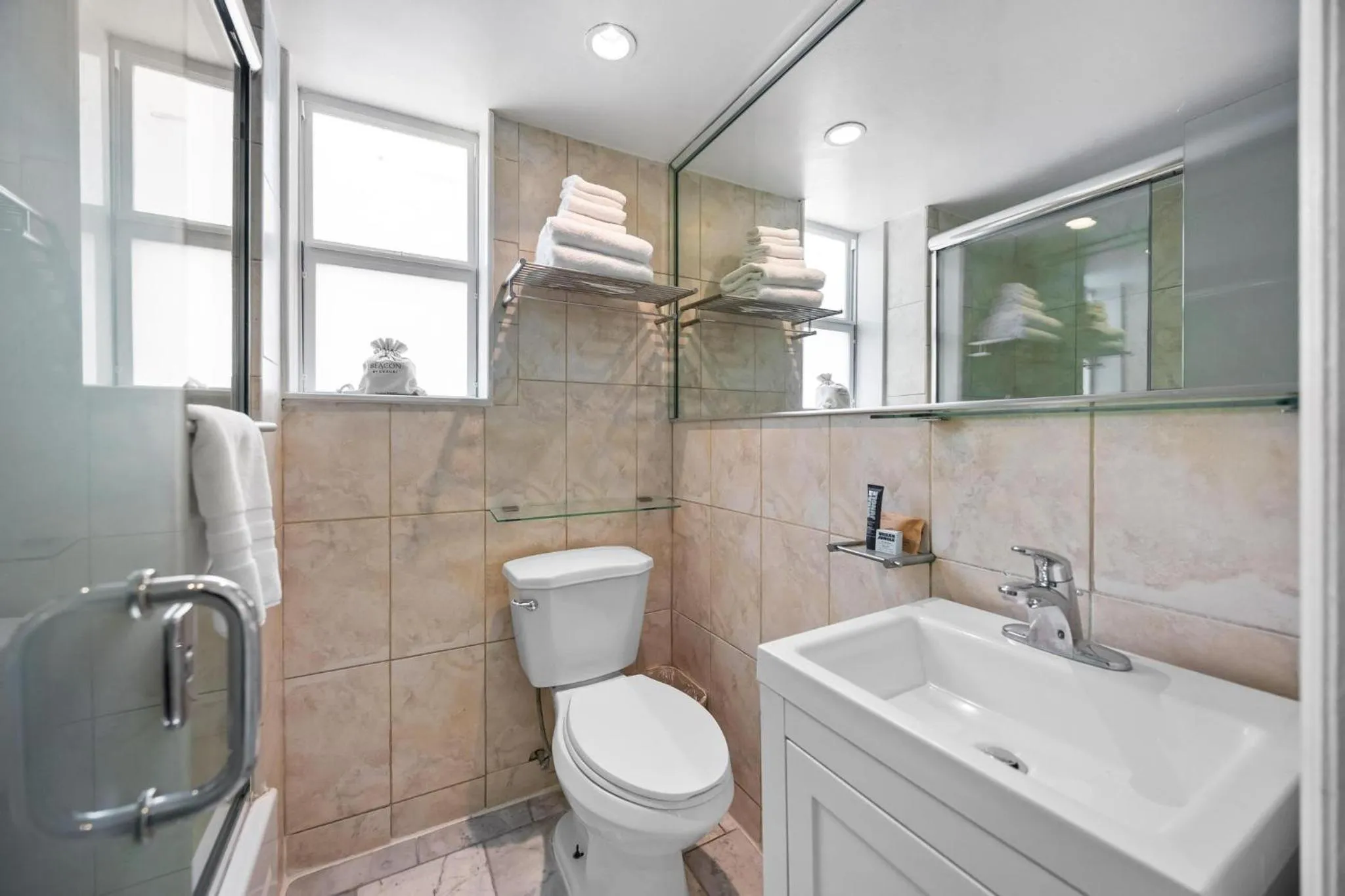 Beacon South Beach Hotel